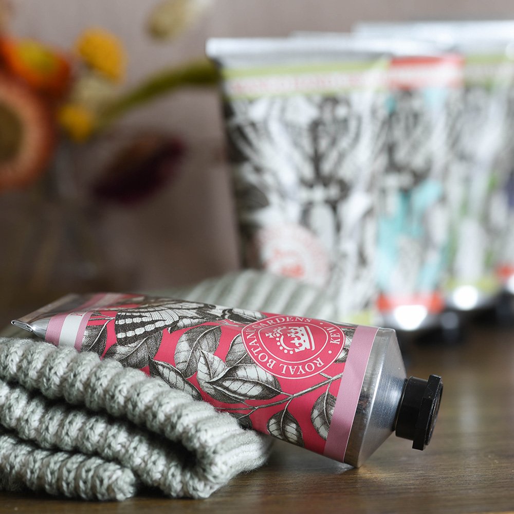 Kew Garden Hand Cream - Natural Moisturizing & Nourishing for Dry Skin - Perfect for Daily Hydration & Gift Giving