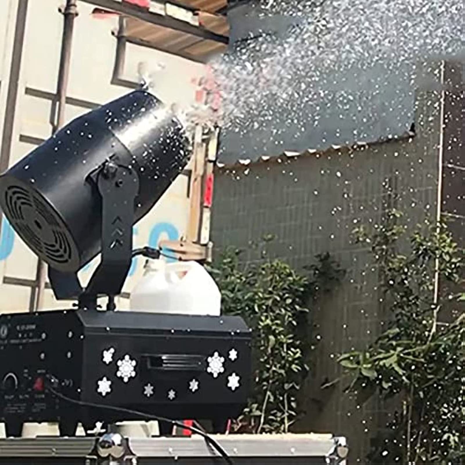 Professional 2000W Snow Machine with Remote Control - 180° Swing Snow Maker for Fake Falling Snowflakes Effect | Perfect for Christmas Decorations, Weddings, DJ Stages & Party Events