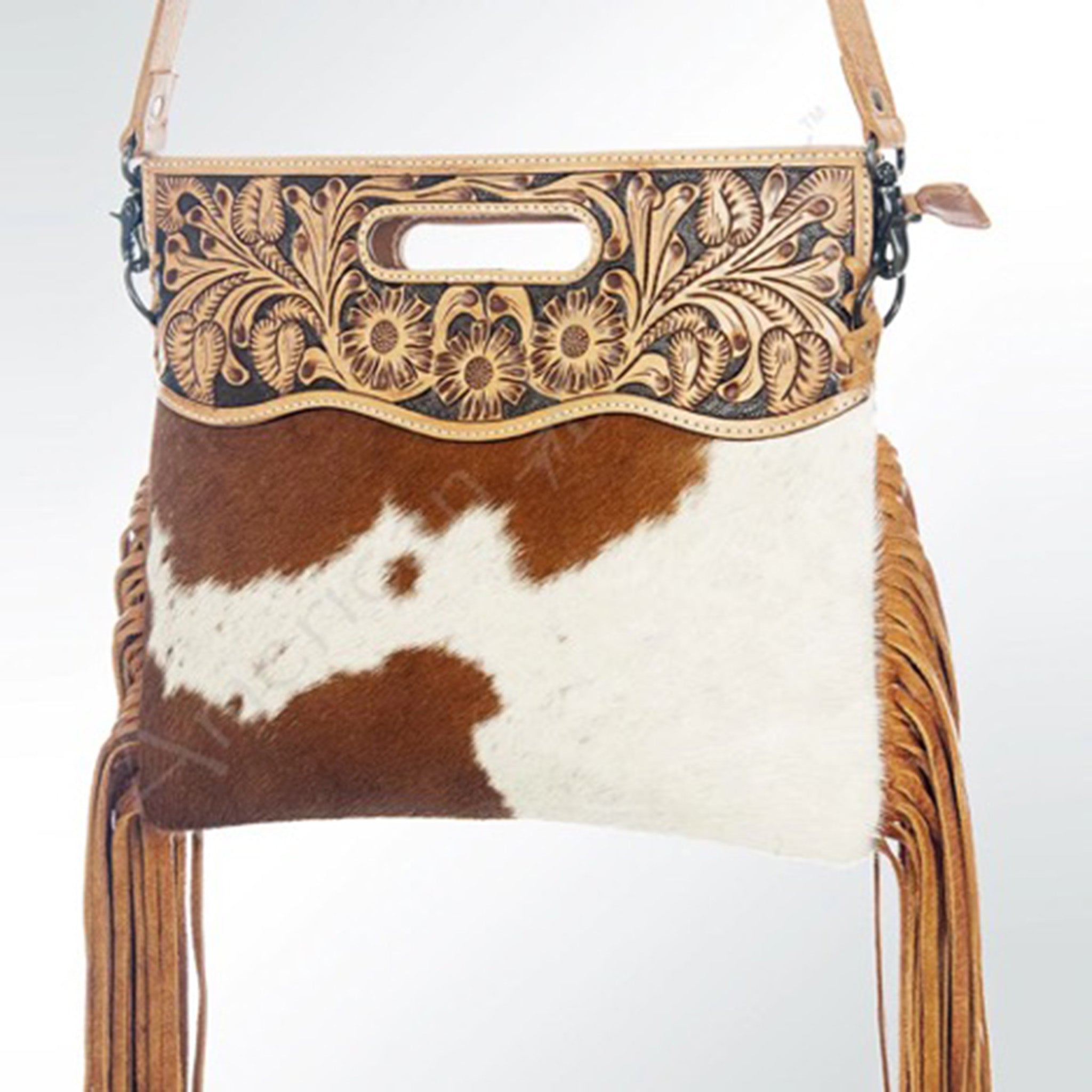 American Darling Tan and White Fringe Leather Purse - Stylish Boho Crossbody Bag for Women, Perfect for Music Festivals & Night Out