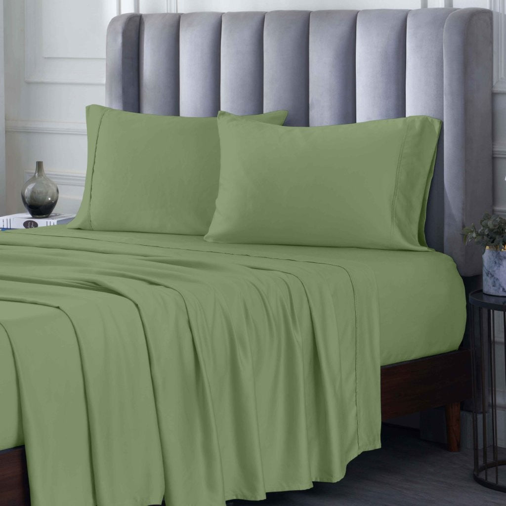 300 Thread Count Rayon Bamboo Deep Pocket Sheet Set - Ultra Soft & Breathable Bed Sheets for Queen Size Mattress - Perfect for Hot Sleepers & All-Season Comfort