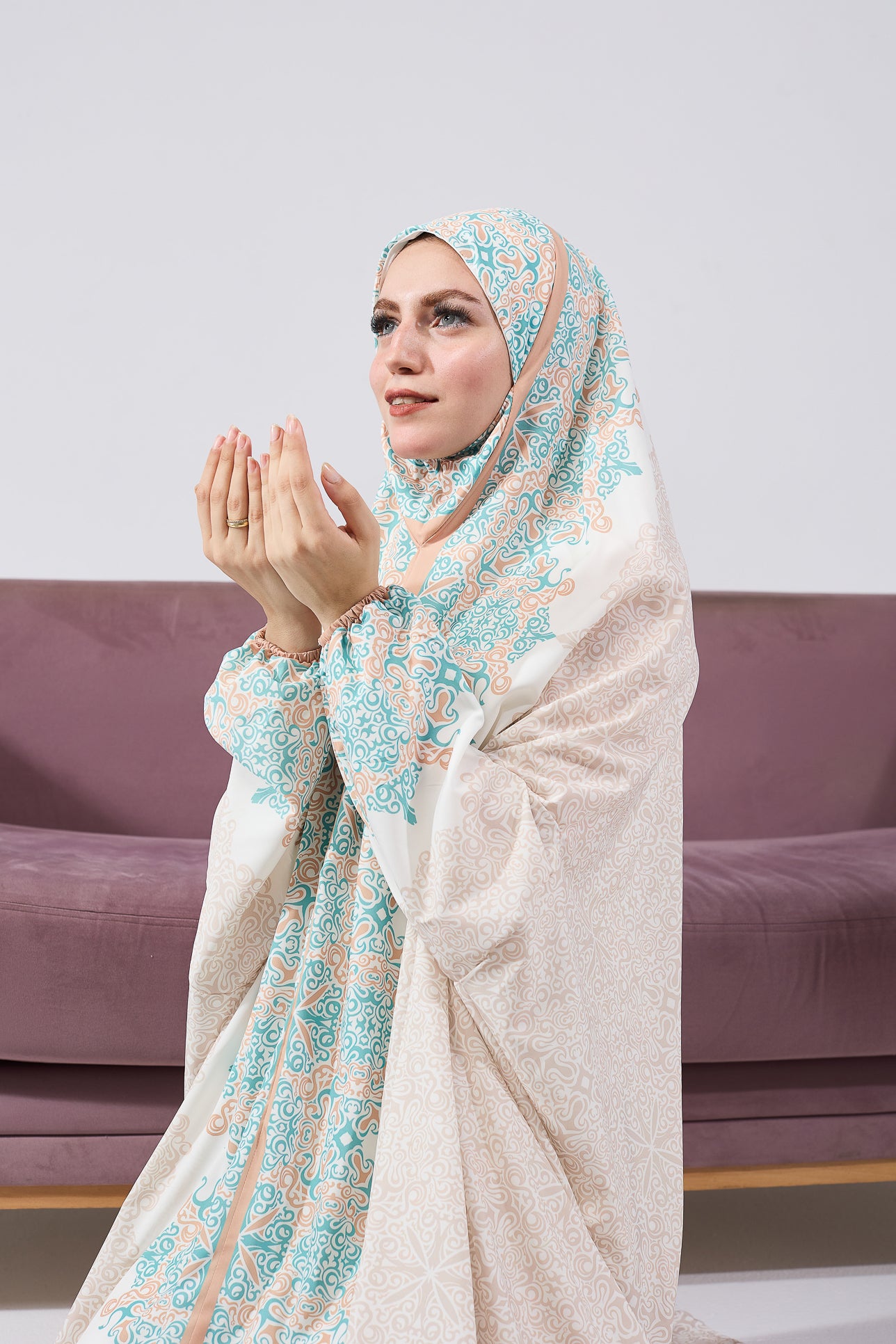 Luxurious Satin Prayer Gown for Women - Elegant Floral Print Islamic Home Dress - Perfect for Salah, Ramadan, Eid & Modest Loungewear
