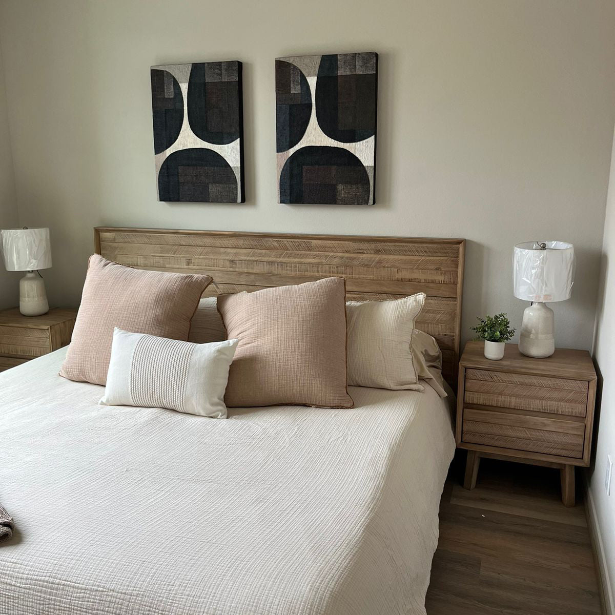 Abenra 2-Drawer Nightstand with Light Driftwood Finish - Modern Bedside Table for Bedroom, Guest Room & Small Spaces