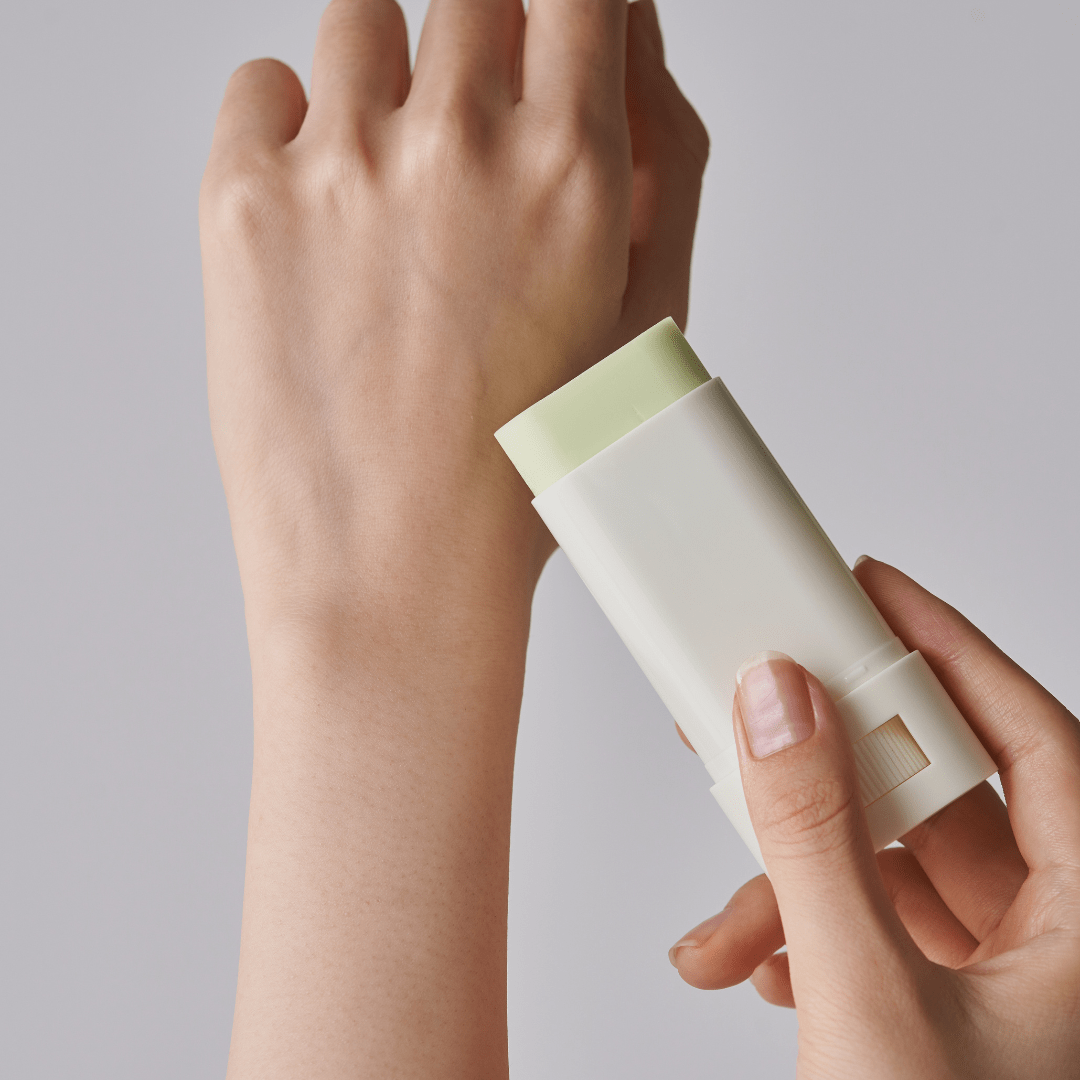 Beauty of Joseon Matte Sun Stick SPF50+ PA++++ - Mugwort & Camellia Extract, 18g Korean Sunscreen for Oily Skin | Daily UV Protection & Makeup Base