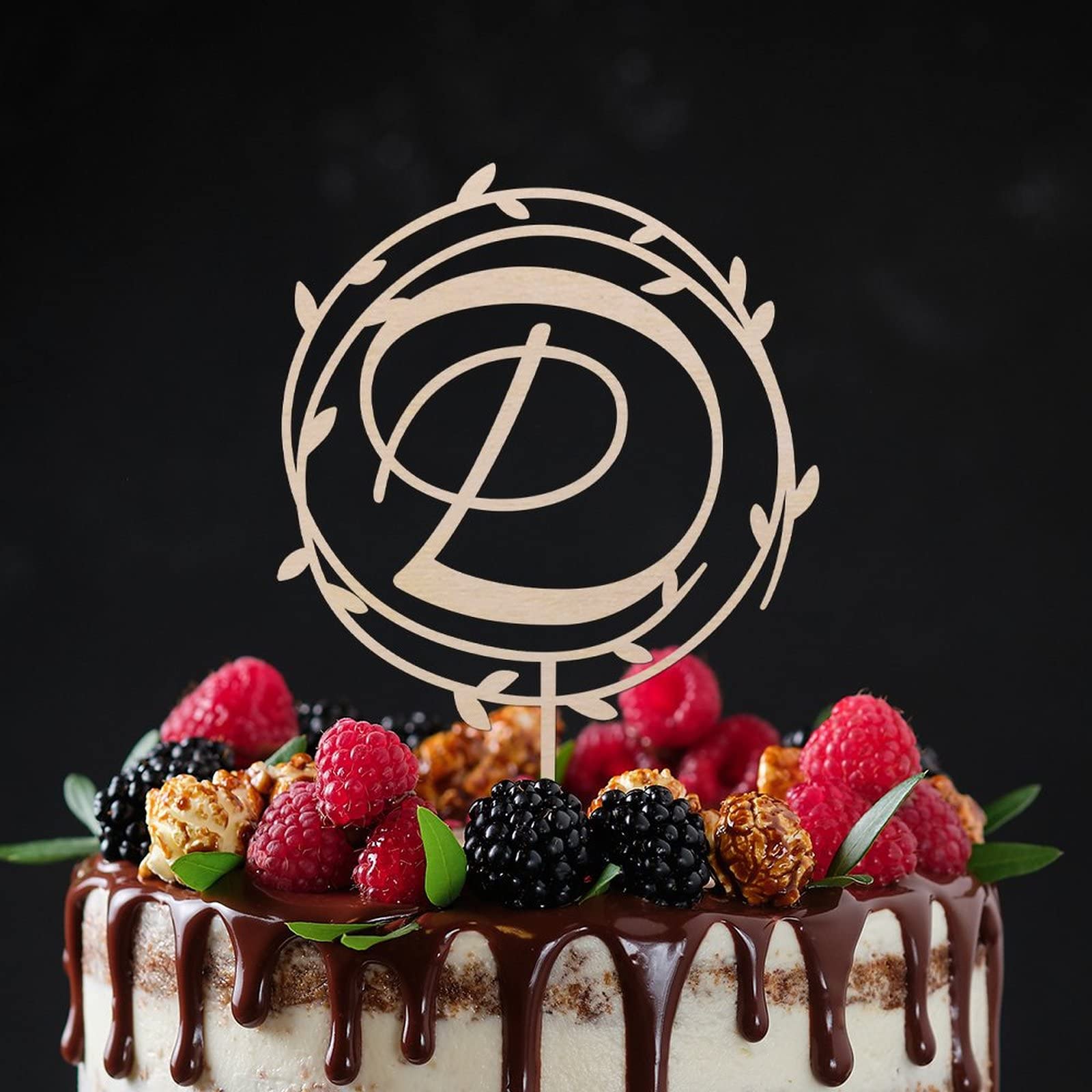 Personalized Wooden Monogram Cake Topper - Letter D Rustic Wedding & Birthday Cake Decoration - Custom Initial Wreath Topper for Wedding Cakes, Birthday Parties & Special Celebrations (Design 05)