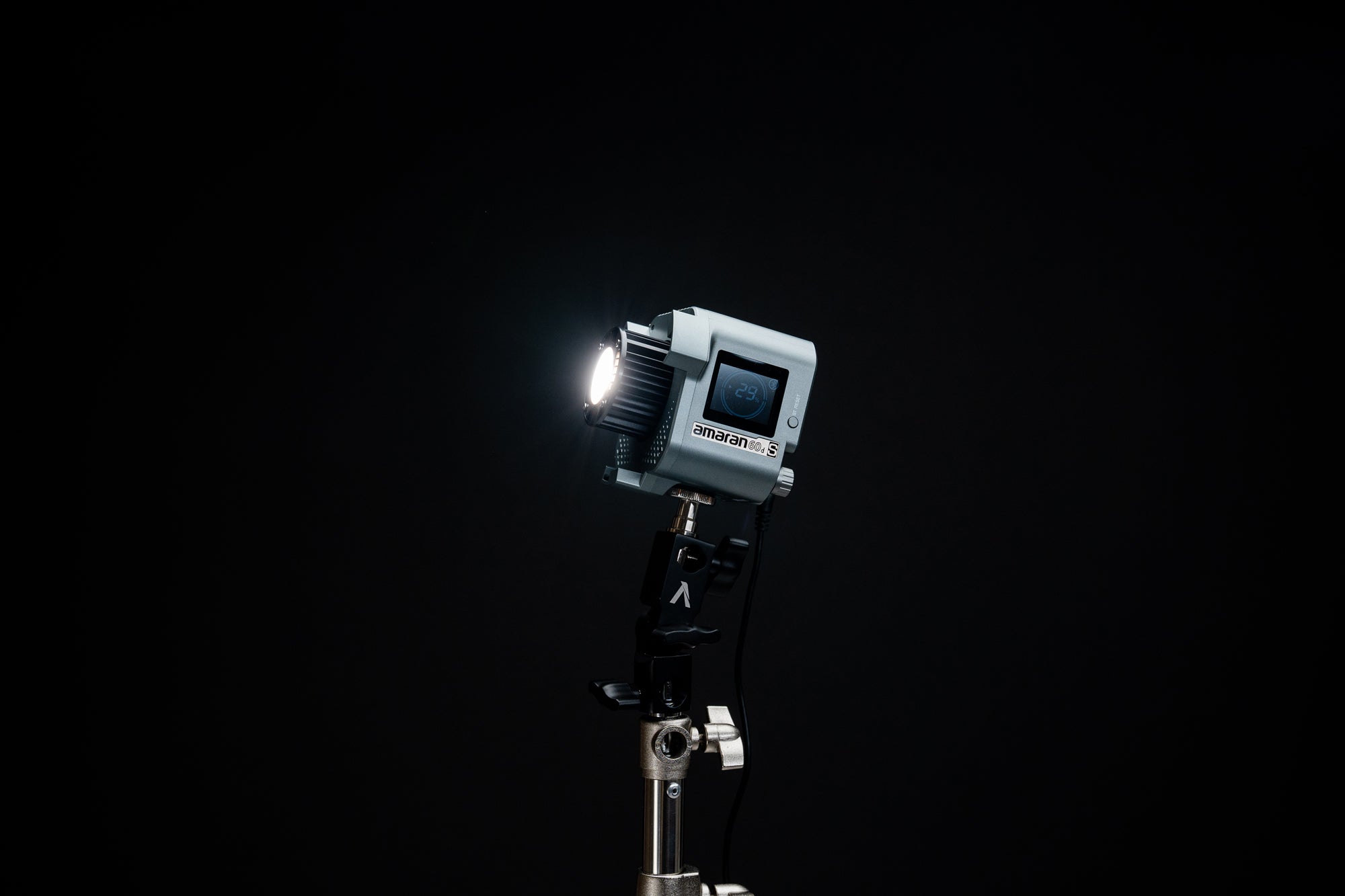 Amaran 60d S Daylight COB LED Monolight - Professional Studio Lighting for Photography & Videography - Perfect for Portraits, Product Shoots, and YouTube Videos