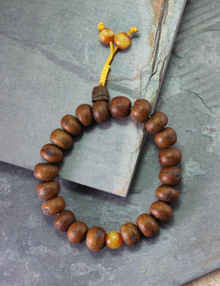 Adjustable Bodhi Amber Wrist Mala Beads - Natural Buddhist Meditation Bracelet for Yoga, Mindfulness & Spiritual Healing