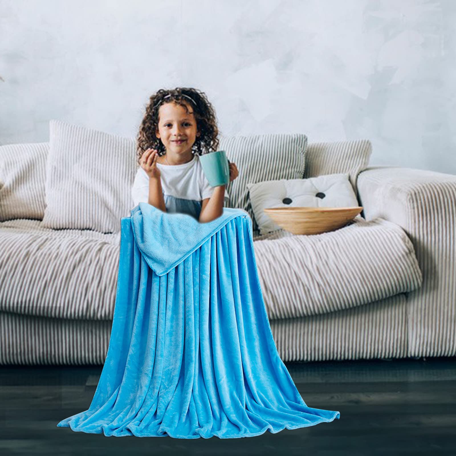 Soft Fluffy Non-Shedding Blanket for Couch, Bed & Sofa - Cozy Home Textile Throw in Anthracite Color - Perfect for Living Room, Dorm & Winter Nights (One Size)