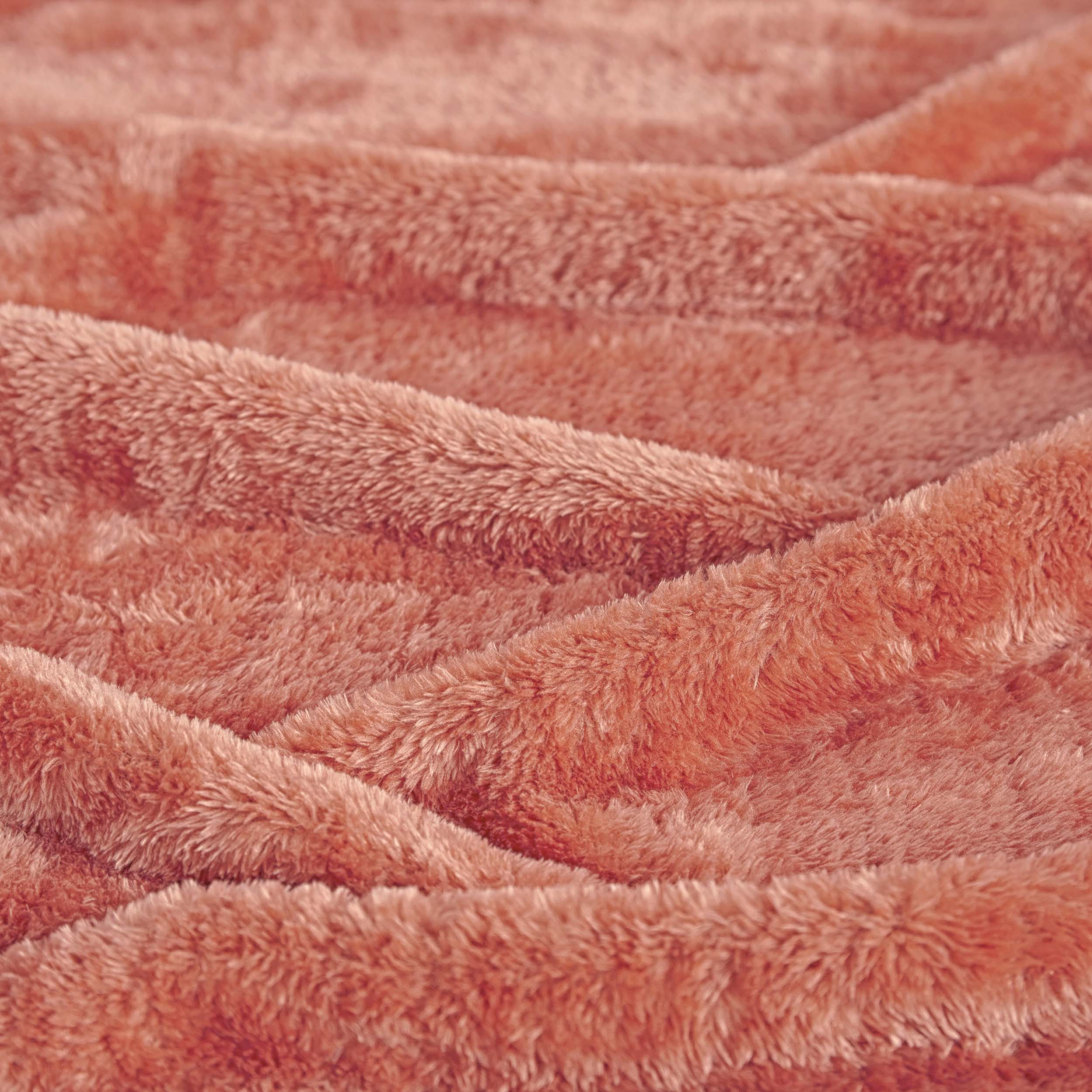 Classic Solid Fleece Plush Medium Weight Fluffy Soft Blanket - Cozy & Warm for Bed, Sofa, Travel & Gifts | Ultra-Soft Throw Blanket for All Seasons