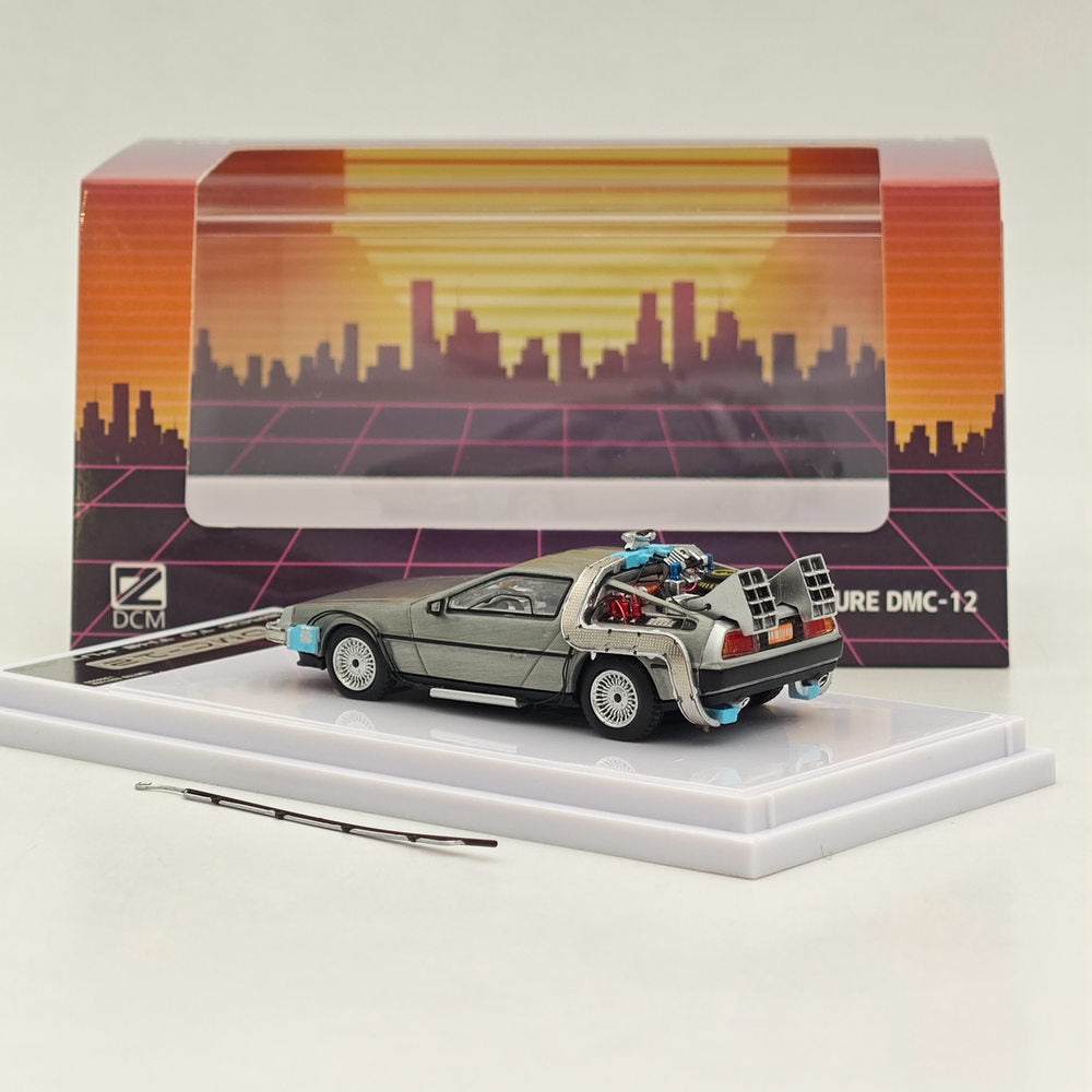 1:64 Back to the Future DMC-12 Time Machine Diecast Model Car - Collectible Movie Replica for Display & Gifts - Perfect for Fans, Collectors and Home Office Decor