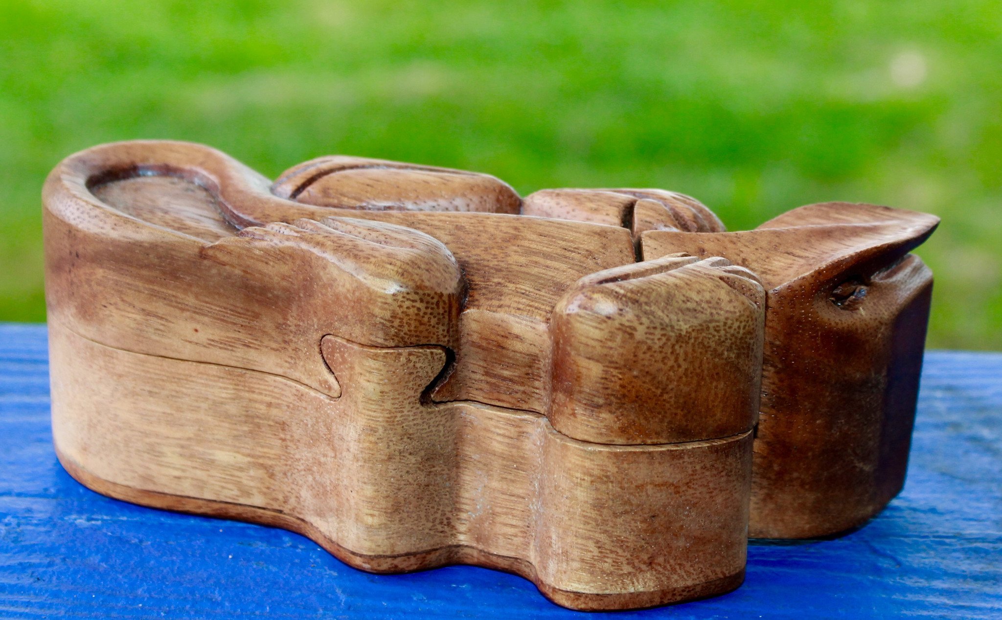 OMA Handcrafted Wooden Gecko Lizard Jewelry Box - Decorative Carved Trinket Storage for Rings, Necklaces & Small Keepsakes | Perfect for Home Décor, Gift Giving & Organizing Valuables