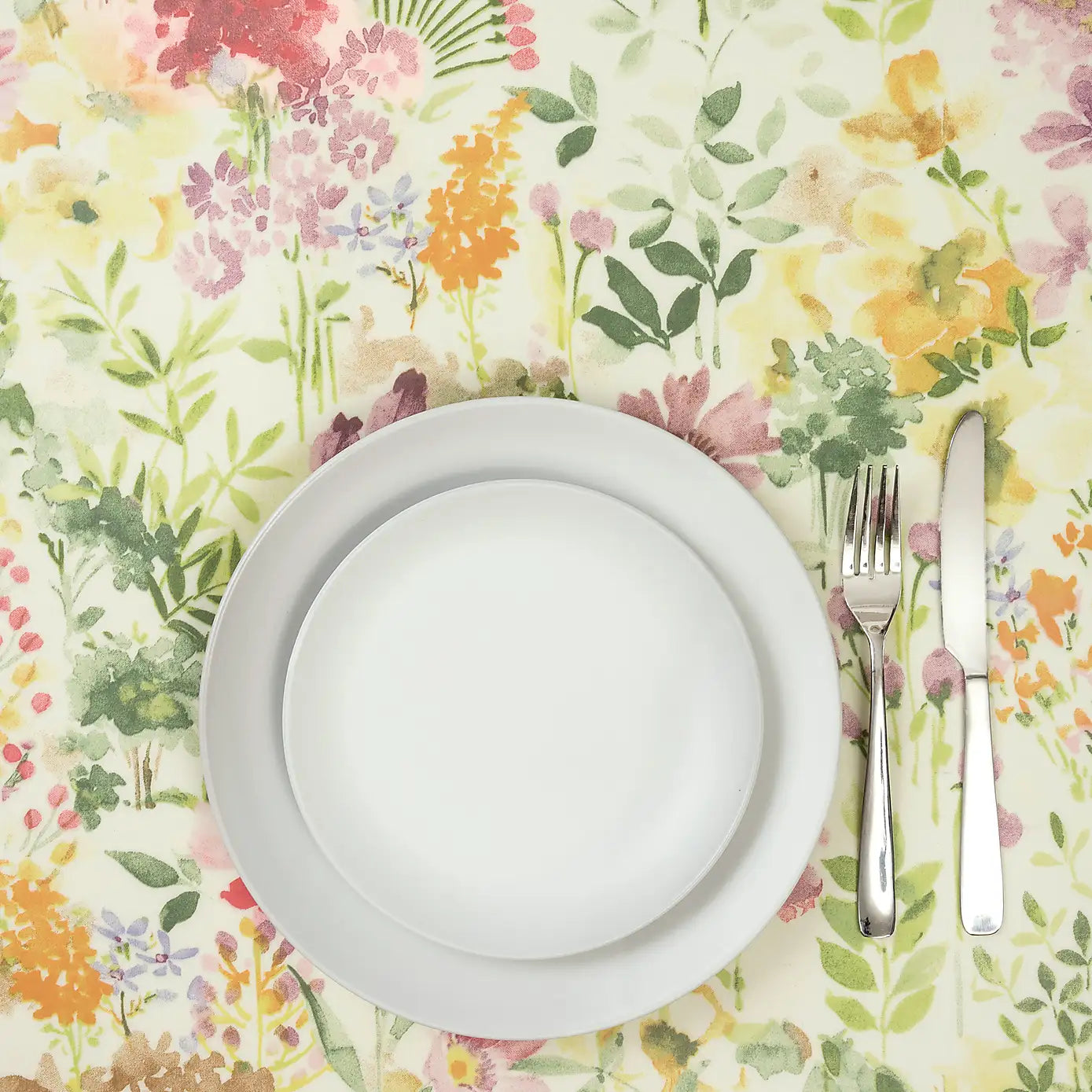 Premium Aylesbury Autumn PVC Coated Tablecloth - Waterproof & Wrinkle-Resistant Dining Table Cover for Thanksgiving, Fall Decor, and Holiday Gatherings