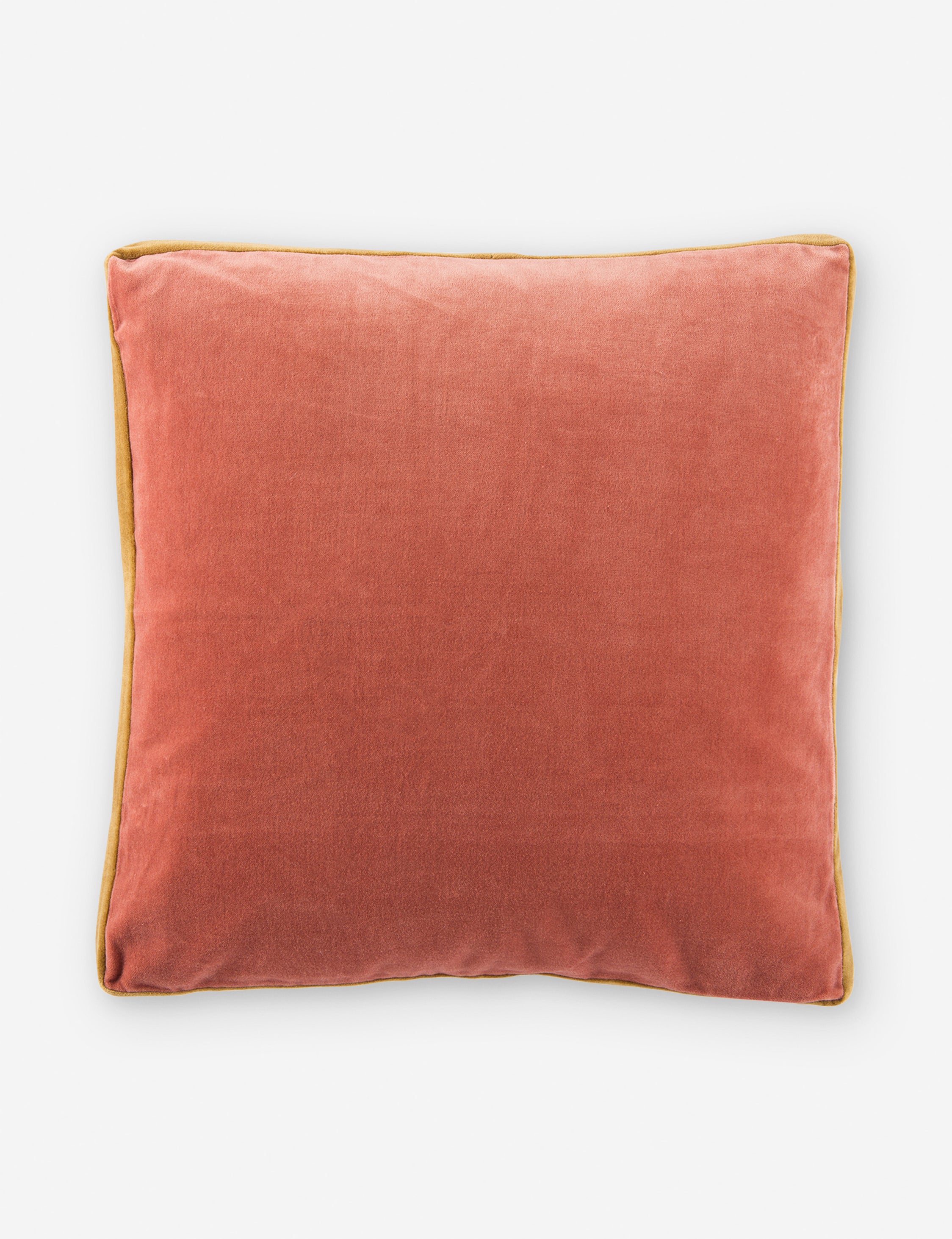 Jaipur Living Bryn Pillow - Soft & Stylish Decorative Throw Pillow for Sofa, Bed, or Couch - Perfect for Living Room, Bedroom & Home Decor