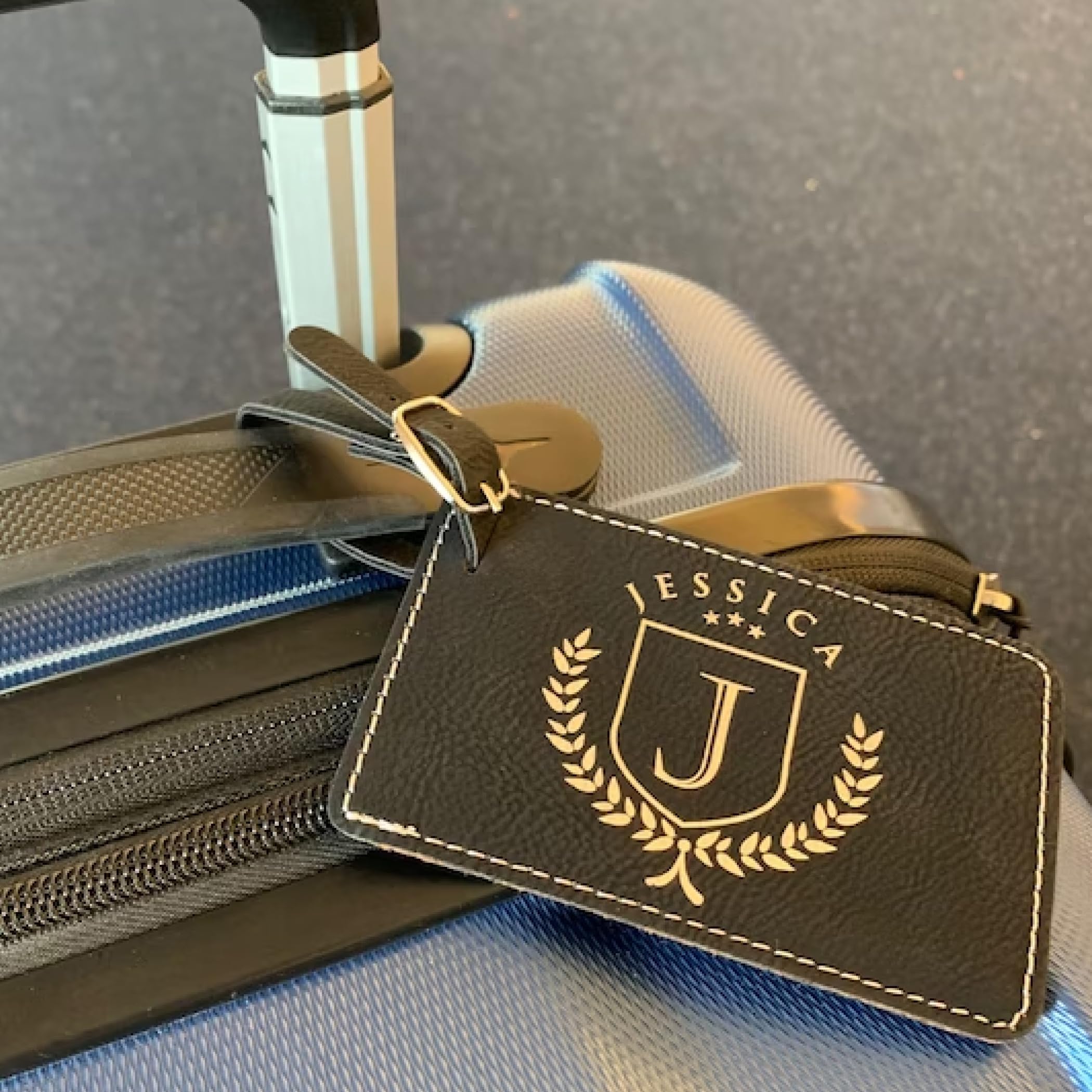 Personalized Monogrammed Luggage Tag - Custom Engraved Travel Gift for Men & Women - Perfect for Suitcases, Backpacks & Carry-Ons