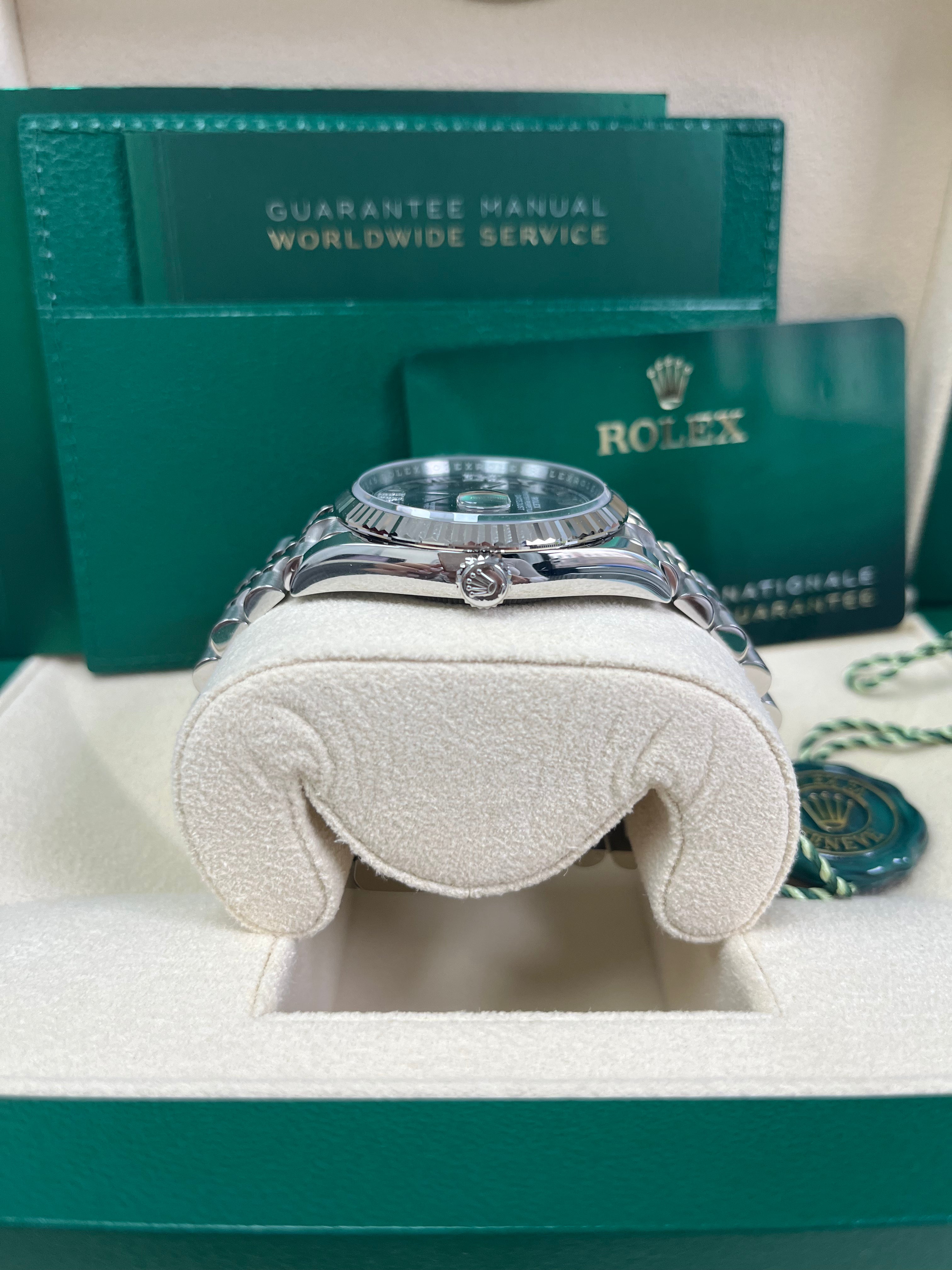 Rolex Datejust 36mm Watch - Fluted Bezel, Aubergine Purple Diamond Dial with Roman VI & IX Markers, Jubilee Bracelet (Ref#126234) - Luxury Dress Watch for Men, Perfect for Business & Formal Occasions