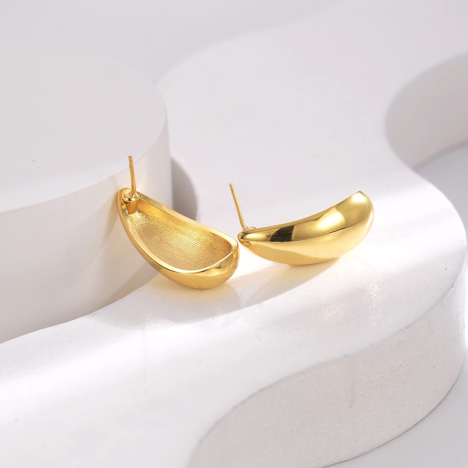 8YEARS Chunky Gold Hoop Earrings for Women - 18K Gold Plated Lightweight Hollow Drop Hoops, Hypoallergenic Trendy Jewelry | Perfect for Everyday Wear, Parties & Gift Giving