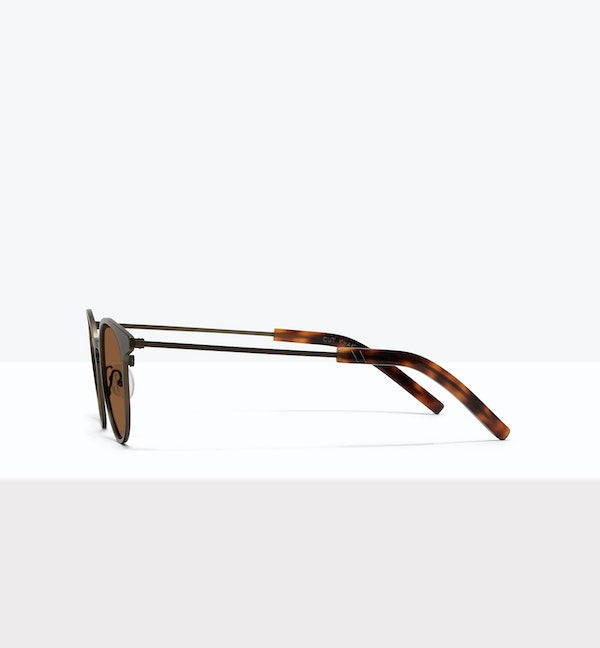 Stylish UV Protection Cut Sunglasses for Men & Women - Trendy Outdoor Fashion Accessories for Beach, Driving & Sports