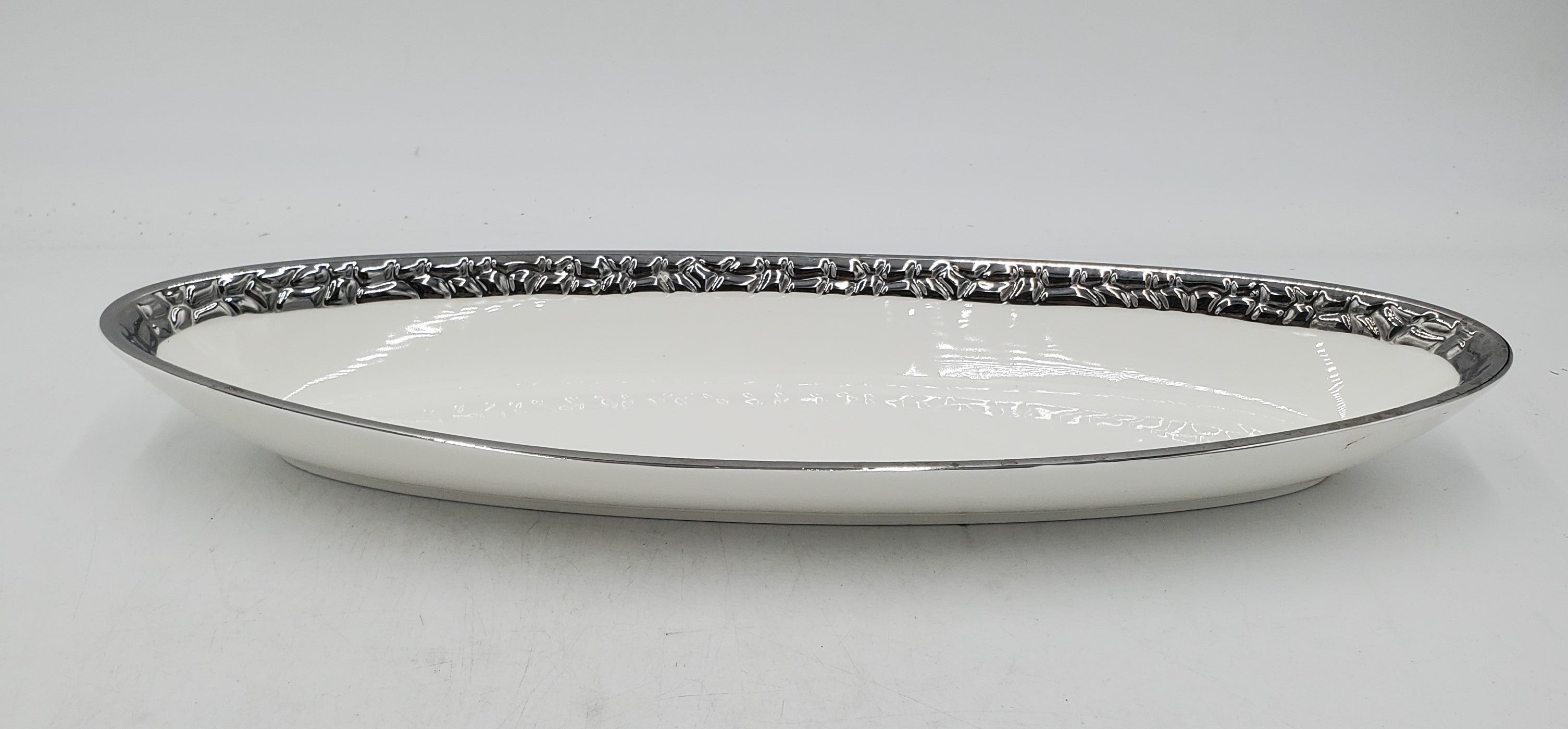 15.75x5.25 Inch Silver Rim Oval Serving Platter - Set of 18 - Perfect for Buffets, Dinner Parties, and Holiday Entertaining