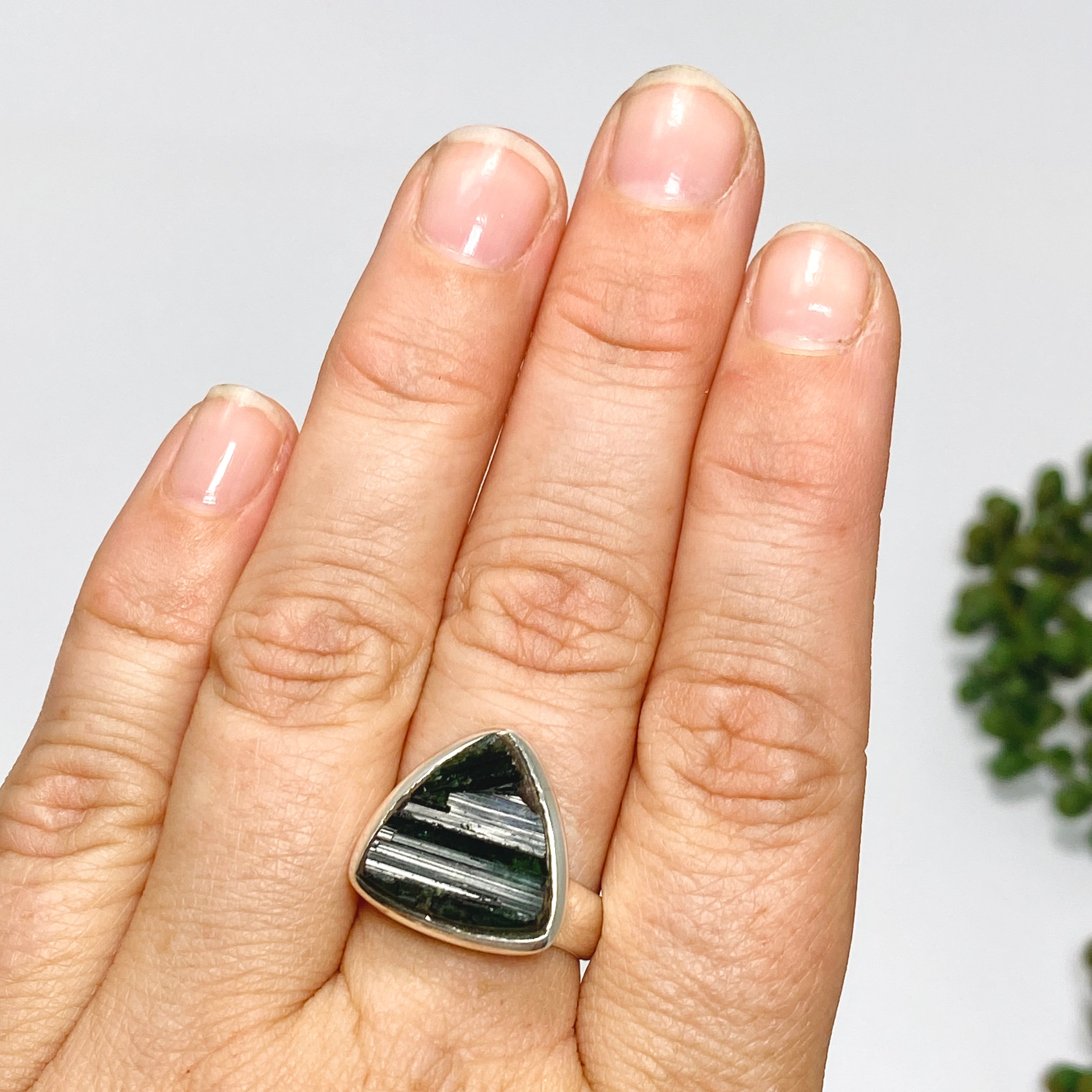 Natural Green Tourmaline Triangular Raw Stone Ring for Women - Size 8 - Handmade Boho Jewelry - Perfect for Spiritual Healing, Meditation & Everyday Wear