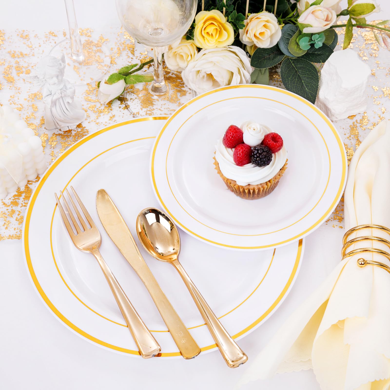 DaYammi 150-Piece Gold Plastic Dinnerware Set - 30 Gold Rim Dinner Plates, 30 Salad Plates, 30 Plastic Cutlery Sets | Elegant Disposable Tableware for Weddings, Parties, and Special Events