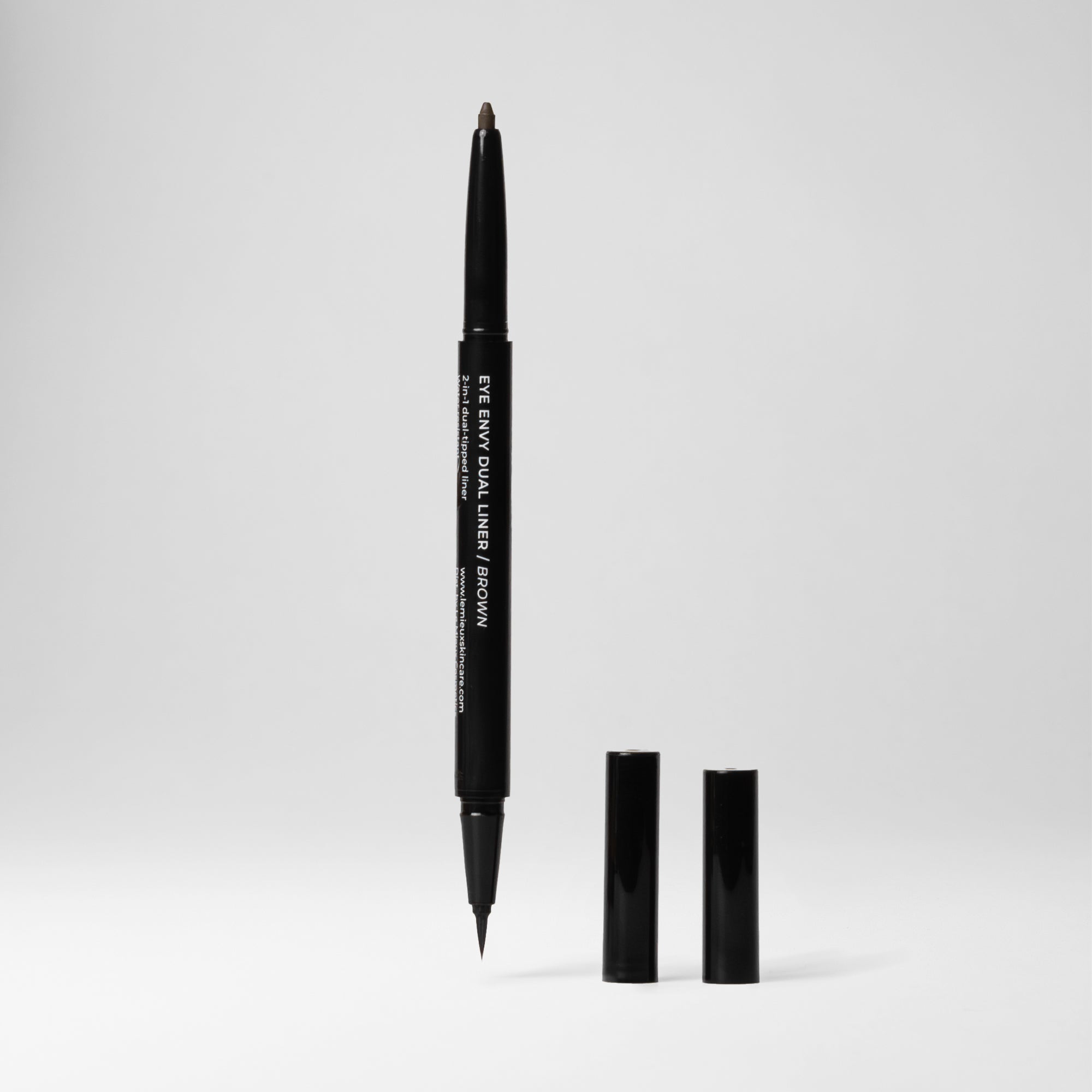 Eye Envy Dual Liner - Waterproof Eyeliner Pen for Precise Winged & Smokey Eye Looks - Perfect for Daytime Office Wear & Nighttime Party Makeup