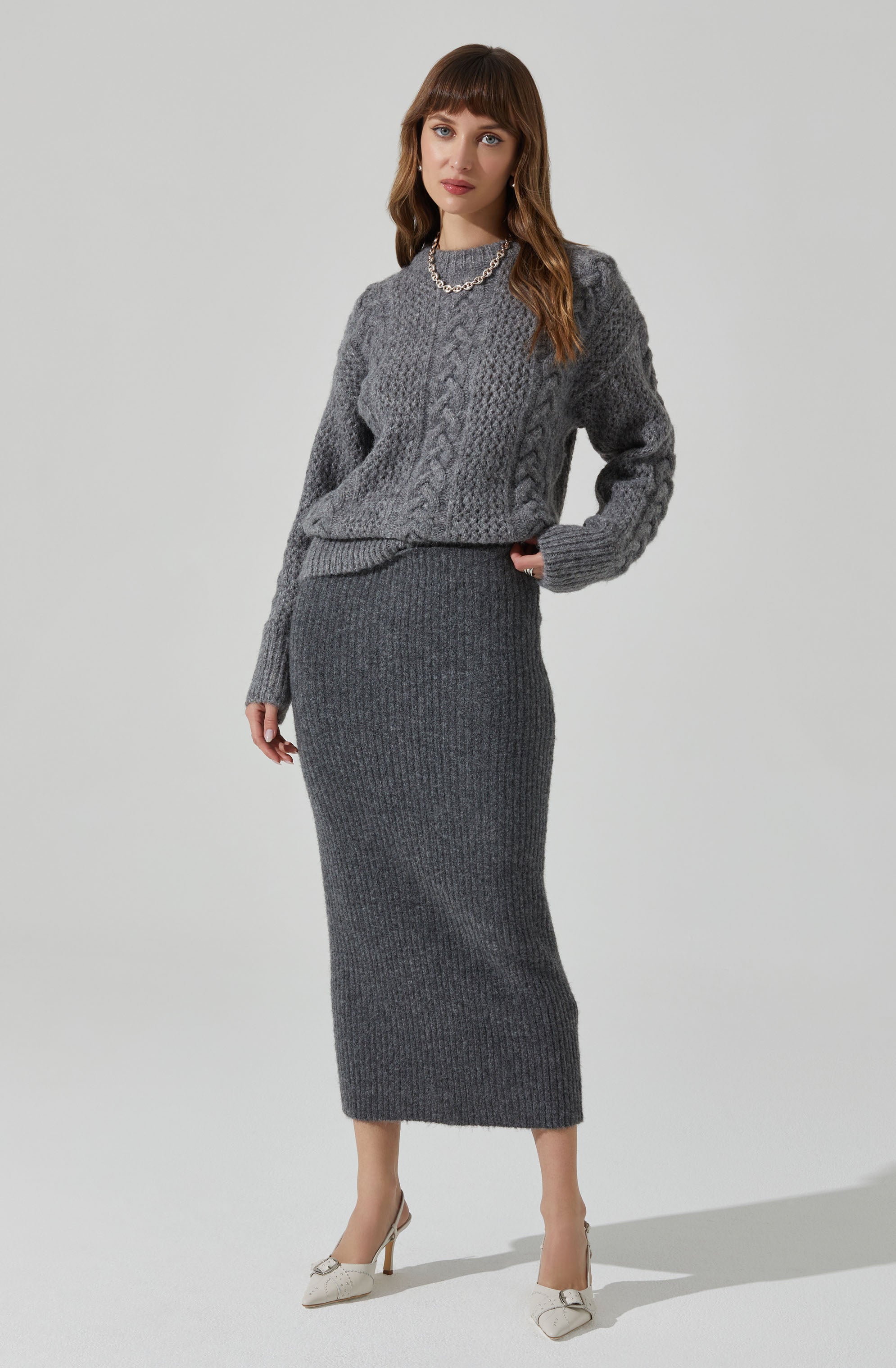 Lisbeth Cable Knit Sweater for Women - Cozy Winter Pullover with Classic Cable Design - Perfect for Casual Outfits, Office Wear & Holiday Gatherings
