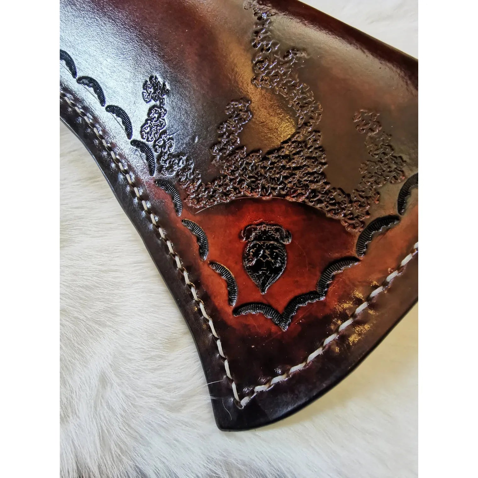 Handmade Leather Quiver for Arrows - Traditional Craftsmanship for Archery Hunting & Outdoor Adventures