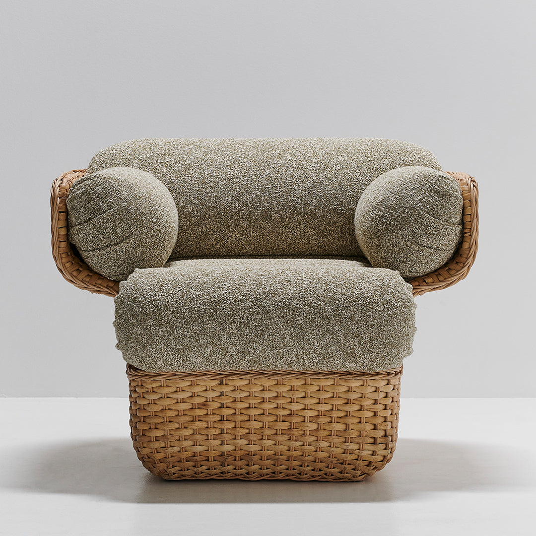 Premium Wicker Basket Lounge Chair for Patio, Garden & Poolside - Comfortable Outdoor Relaxation Furniture