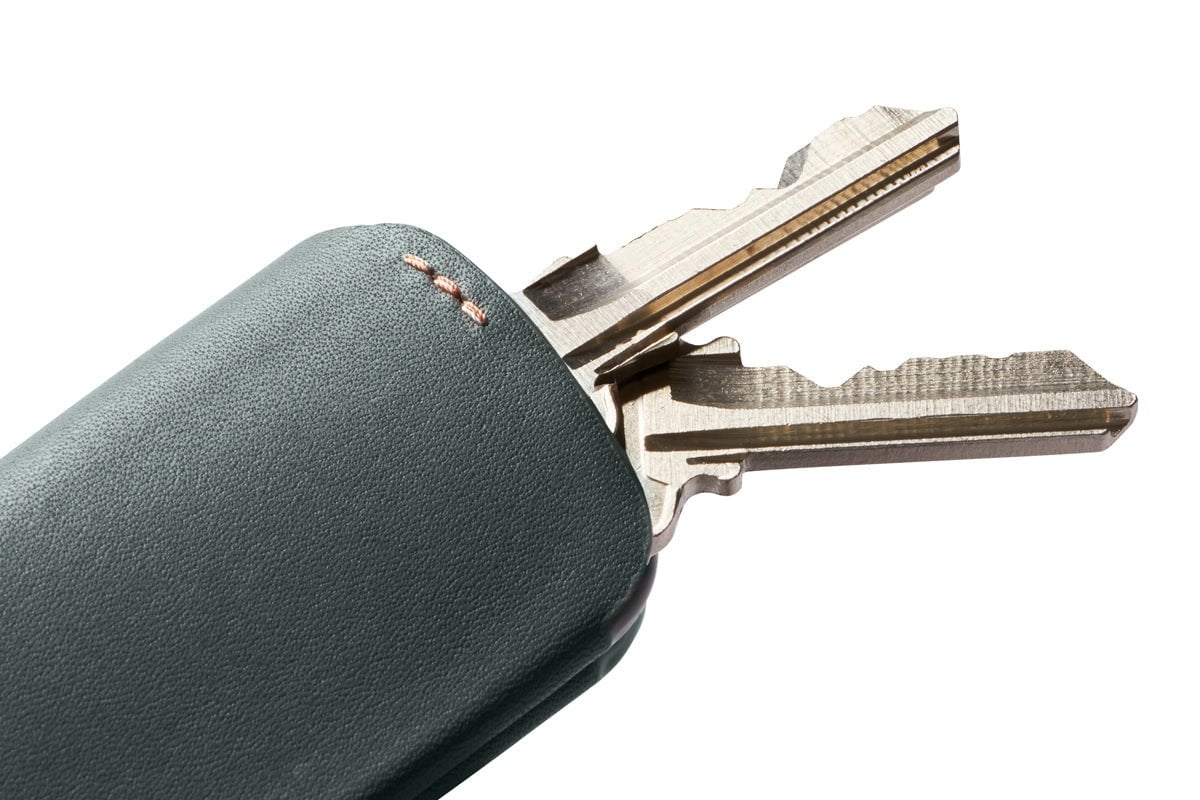 Bellroy Key Cover Third Edition - Premium Leather Key Holder for Keys & Keychains - Perfect for Home, Office & Travel Organization