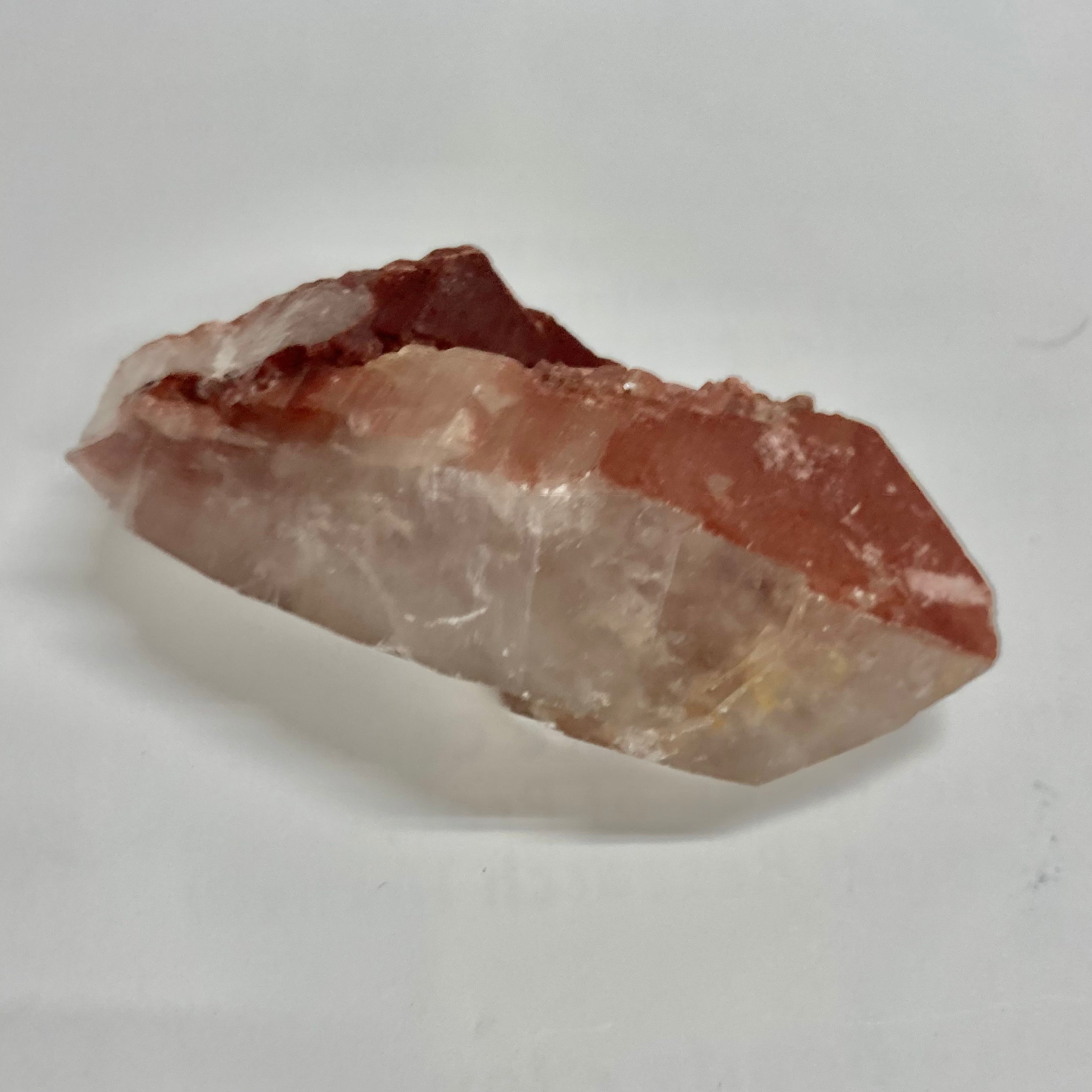 Natural Red Quartz Crystal - Healing Stone for Meditation, Energy Balancing & Home Decor | Perfect for Spiritual Gifts, Yoga Spaces & Positive Vibes