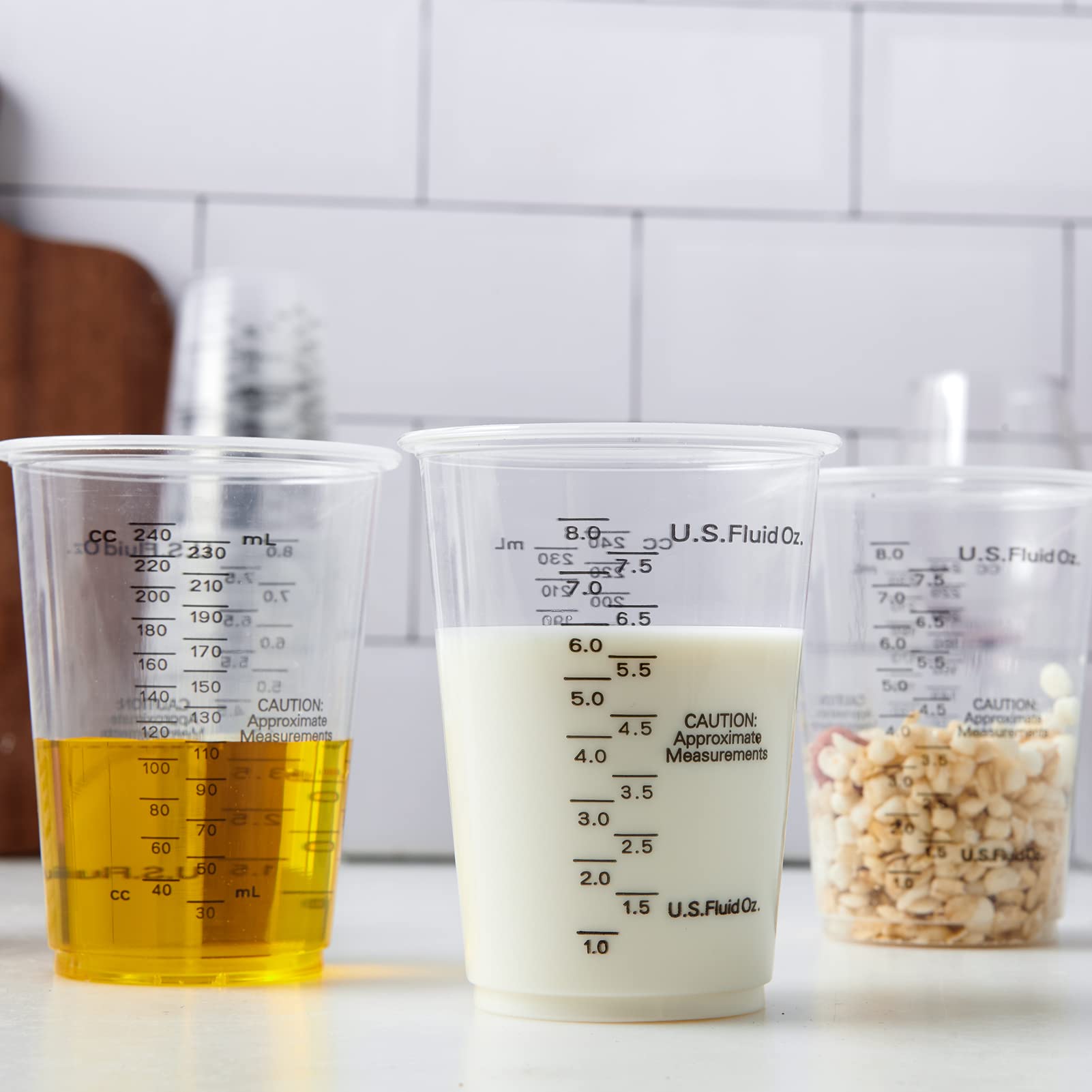 100 Pack 8 oz Plastic Measuring Cups with Wooden Sticks - Disposable Mixing Cups for Epoxy Resin, Paint, Cooking & Baking - Perfect for DIY Crafts, Liquid Measurement & Kitchen Use