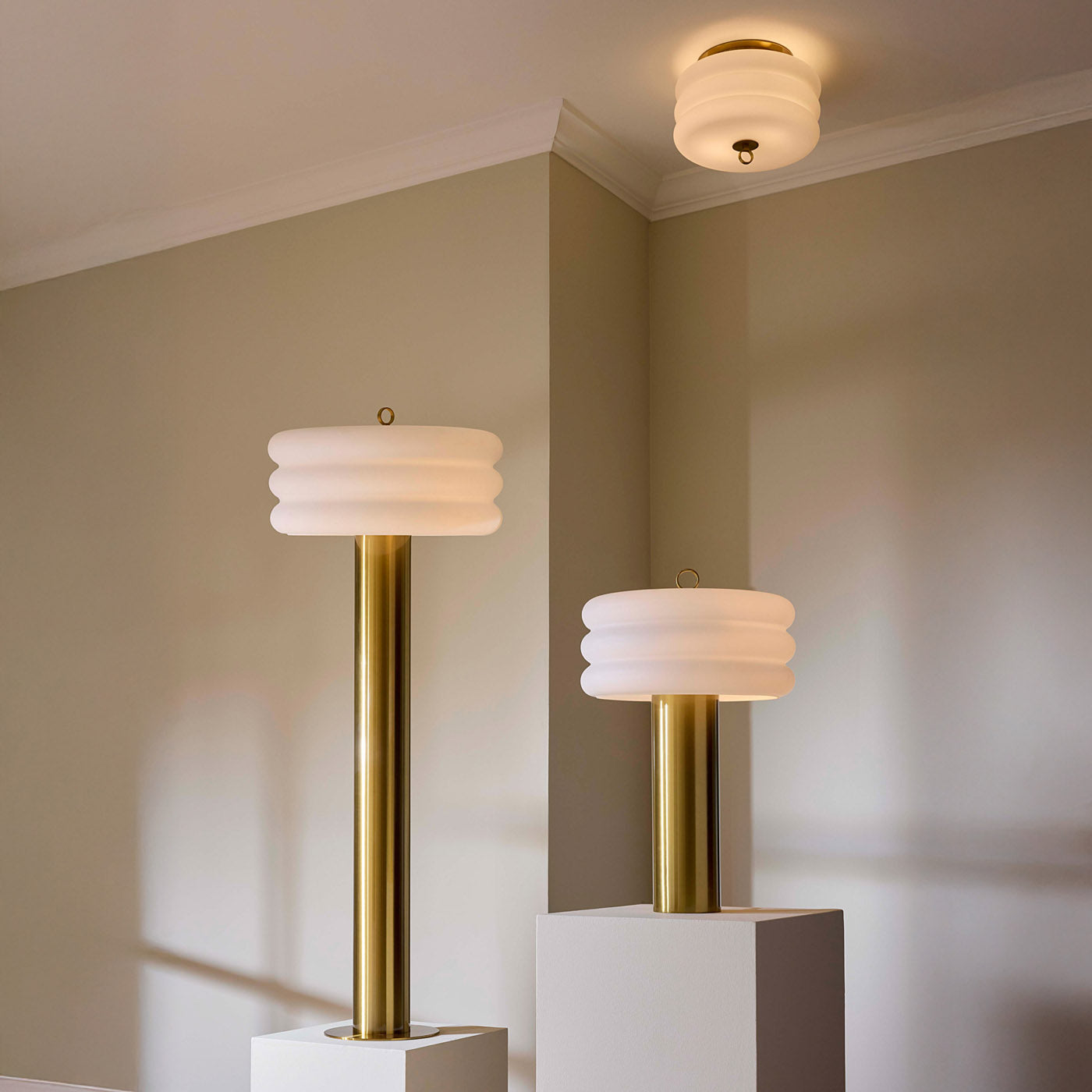 Modern Alphaville LED Floor Lamp with Adjustable Brightness - Perfect for Living Room, Bedroom, or Office Lighting