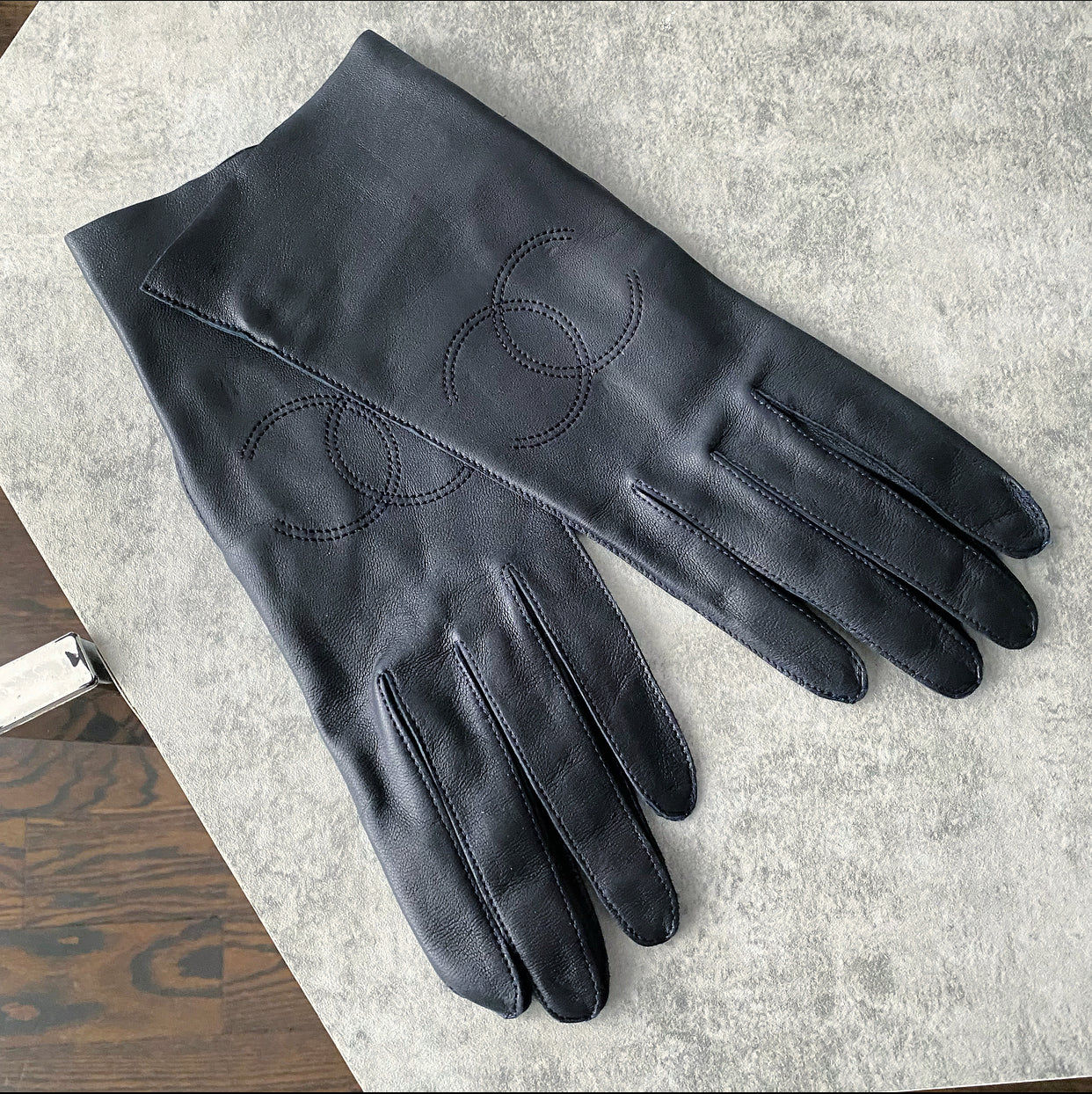 Chanel Leather CC Logo Gloves for Women - Luxury Winter Fashion Accessories | Perfect for Cold Weather, Formal Events & Holiday Outfits