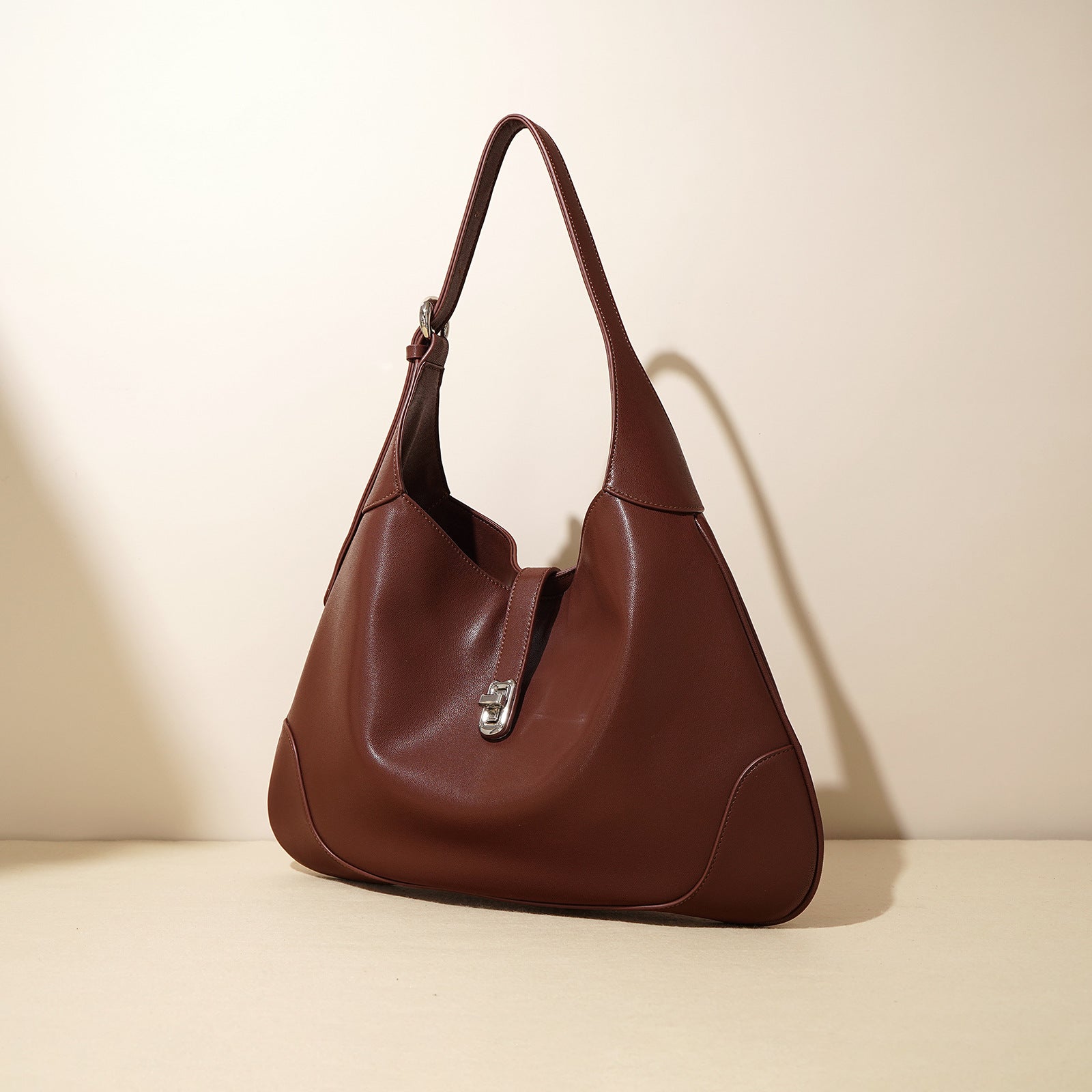 Stylish Large Shoulder Bag for Women - Spacious & Versatile Crossbody Tote - Perfect for Work, Travel & Everyday Use