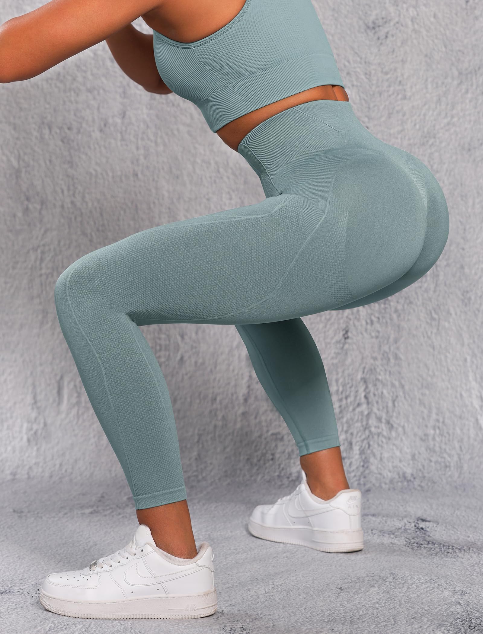 FRESOUGHT 2-Piece Seamless Ribbed Workout Sets for Women - Gym & Yoga Activewear Outfits | Perfect for Training, Fitness Classes & Lounge Wear