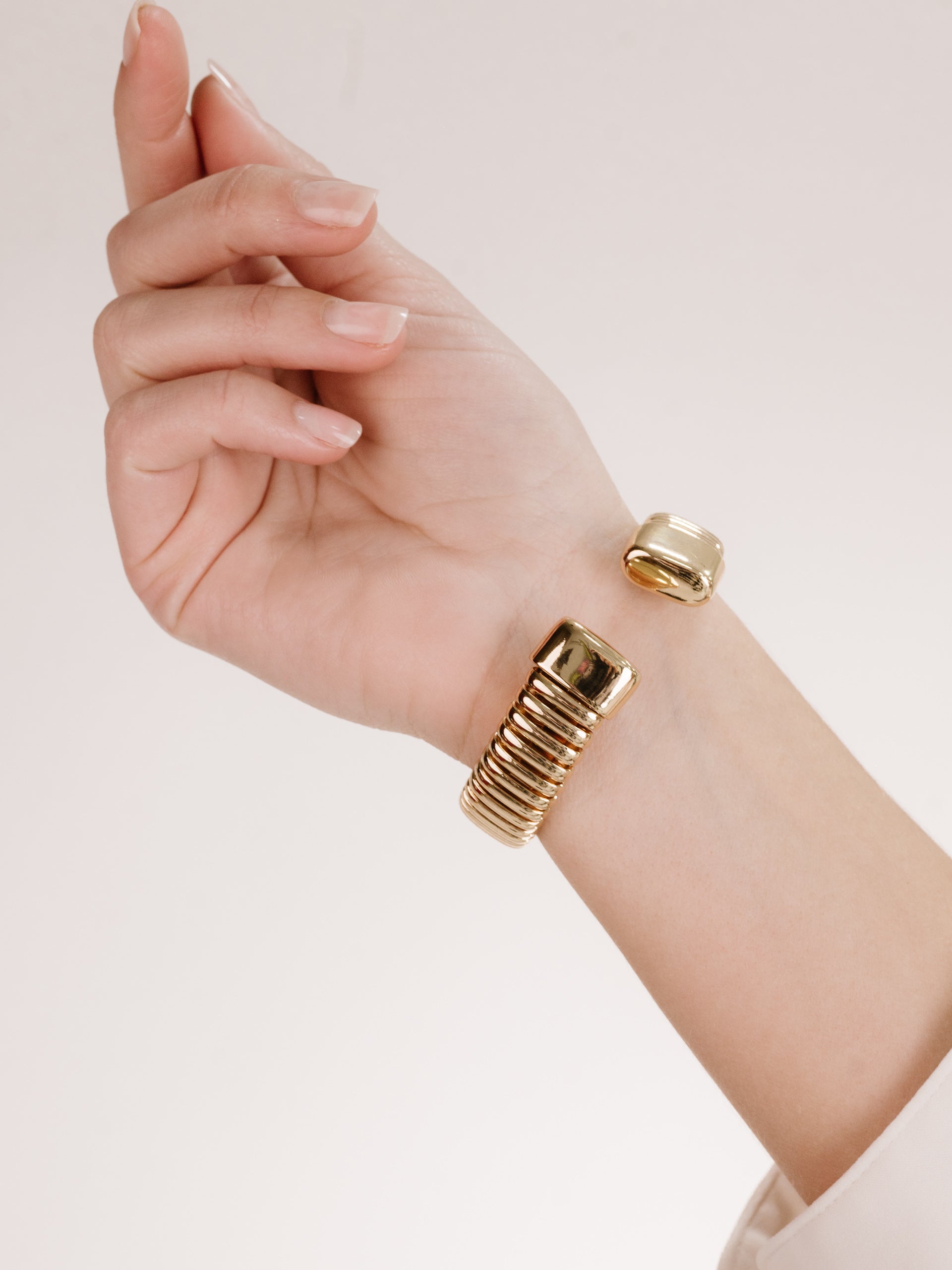 Flex Band Cuff - Adjustable Wrist Support for Fitness, Sports & Daily Wear - Ideal for Gym, Running & Arthritis Relief