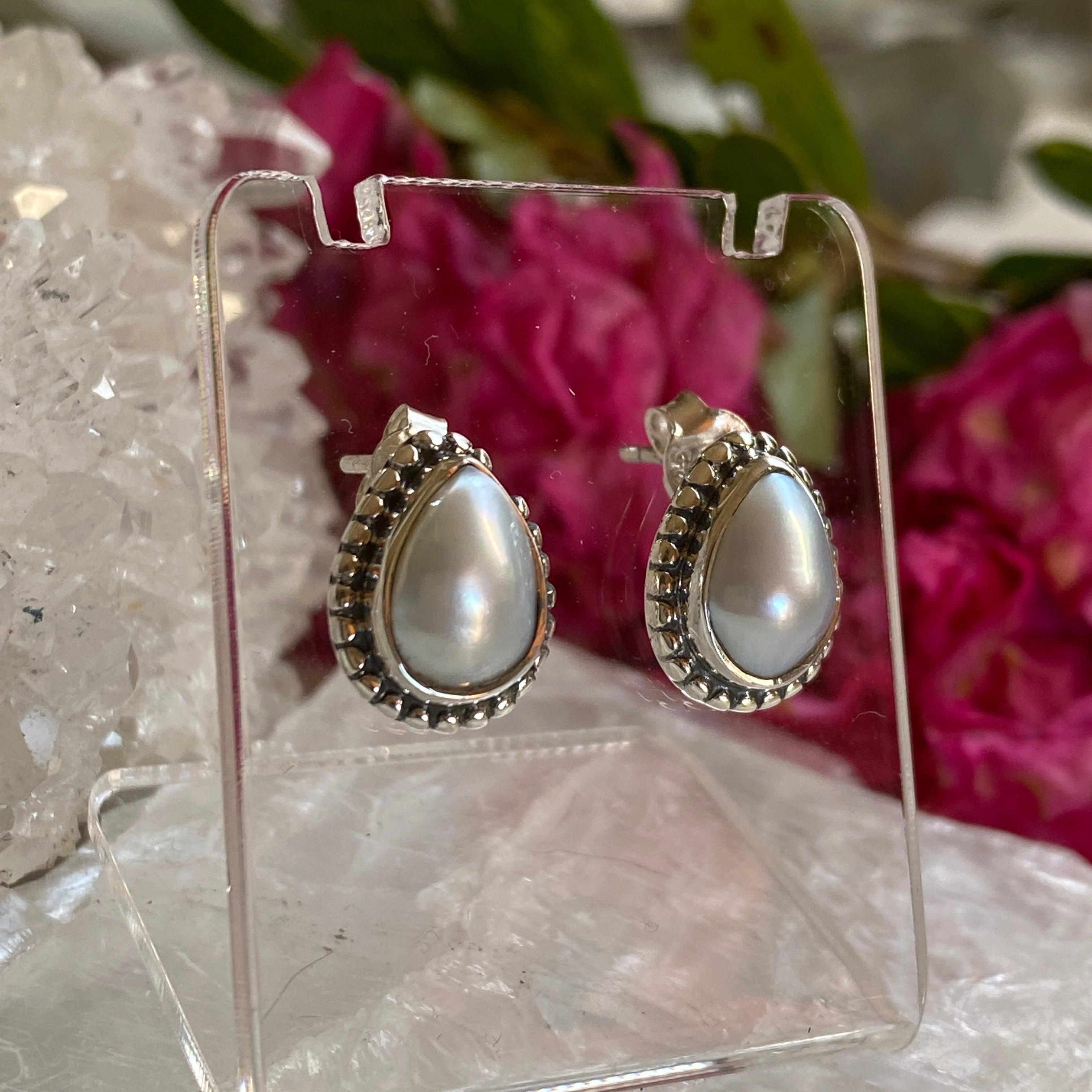 Pearl Teardrop Cabochon Stud Earrings - Elegant White Pearl Jewelry for Women, Gift for Her - Perfect for Weddings, Parties & Special Occasions