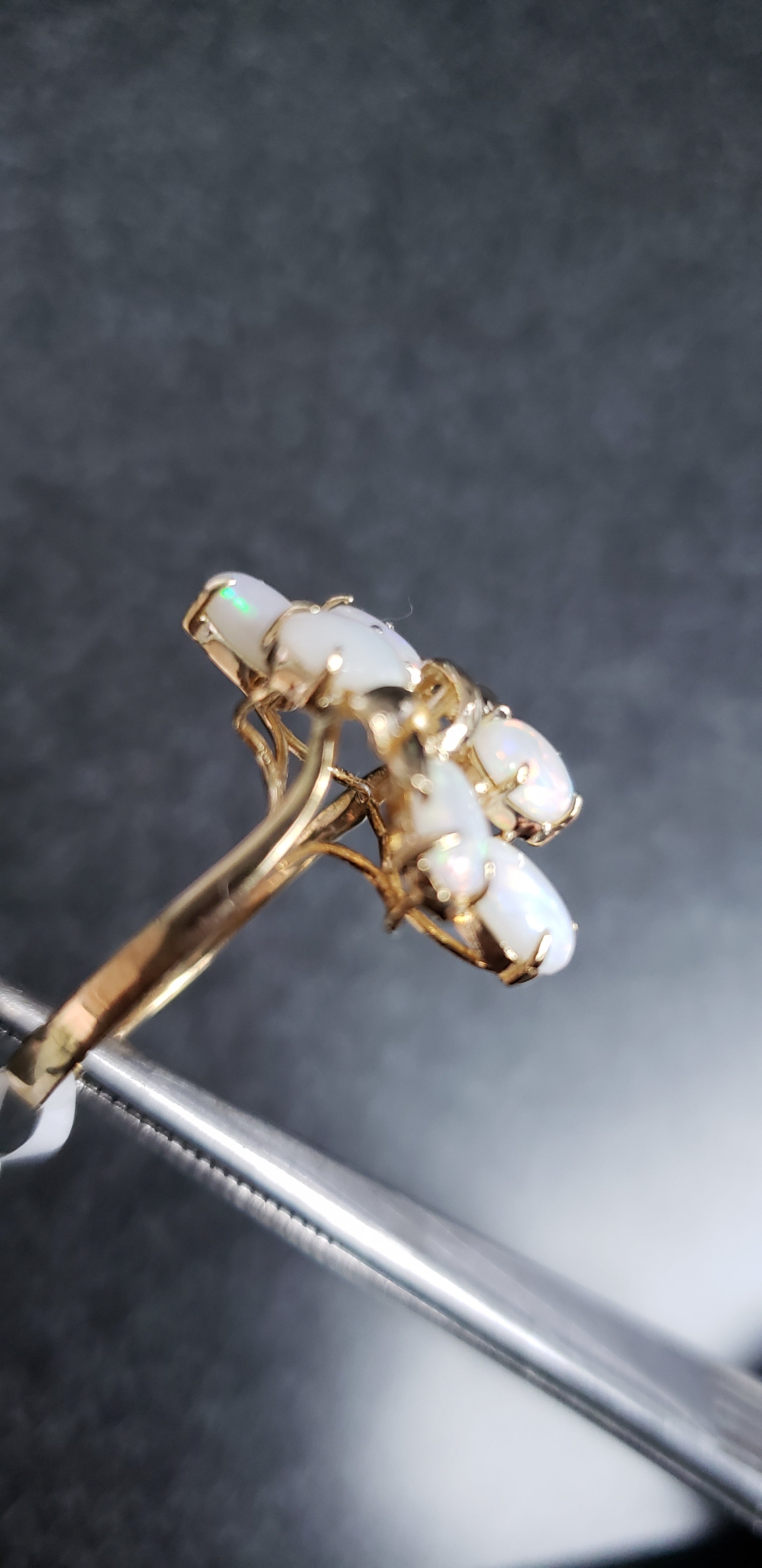 14K Yellow Gold Oval Opal Cluster Ring for Women - Elegant Vintage Style Jewelry Gift for Birthday, Anniversary & Special Occasions