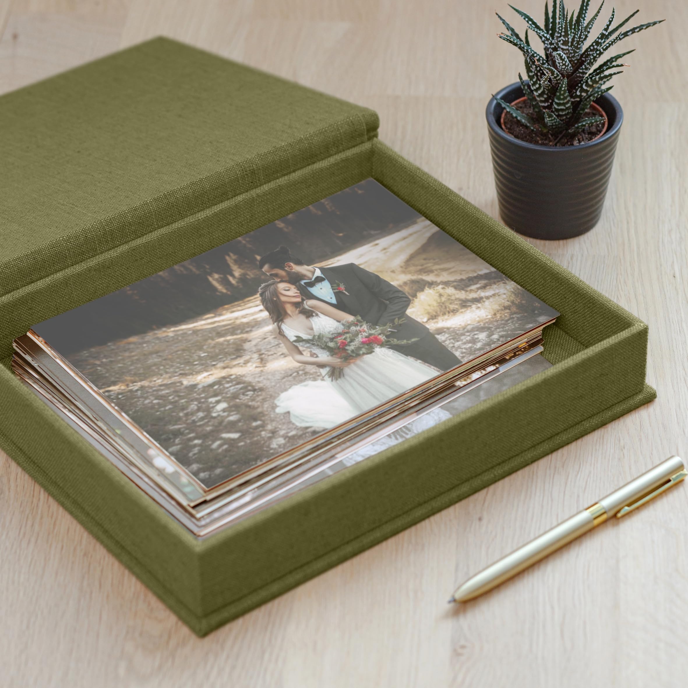 Personalized Wedding Keepsake Memory Box - Handmade Linen Photo Album & Scrapbook Storage - Custom Size Large Gift Box from Europe - Perfect for Anniversary Gifts, Bridal Showers & Wedding Memorabilia Preservation