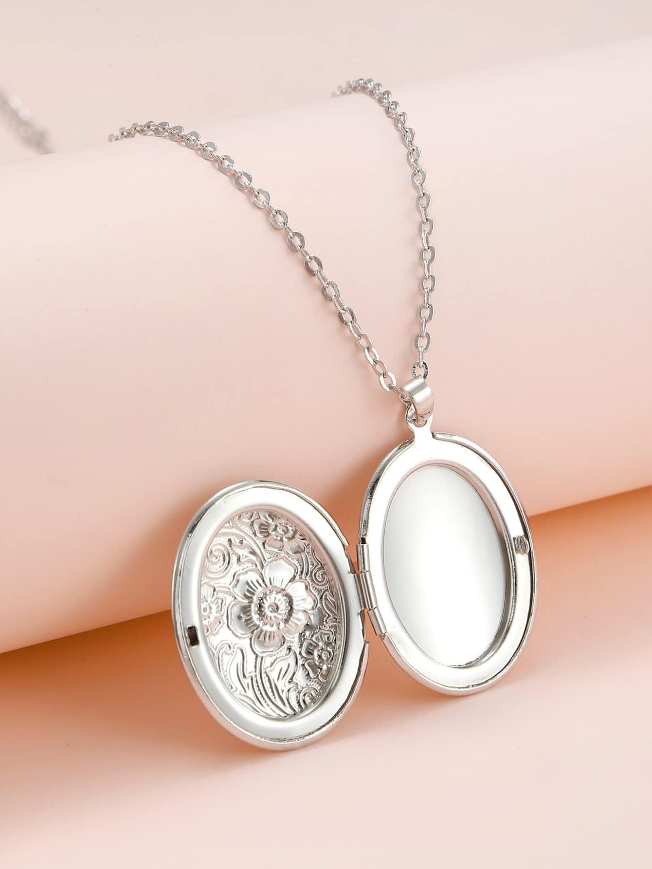 YALLNASL Custom Silver Photo Locket Necklace for Women - Personalized Flower Pendant with Picture Holder - Memorial Jewelry Gift for Loved Ones | Perfect for Anniversaries, Mother's Day & Remembrance Gifts