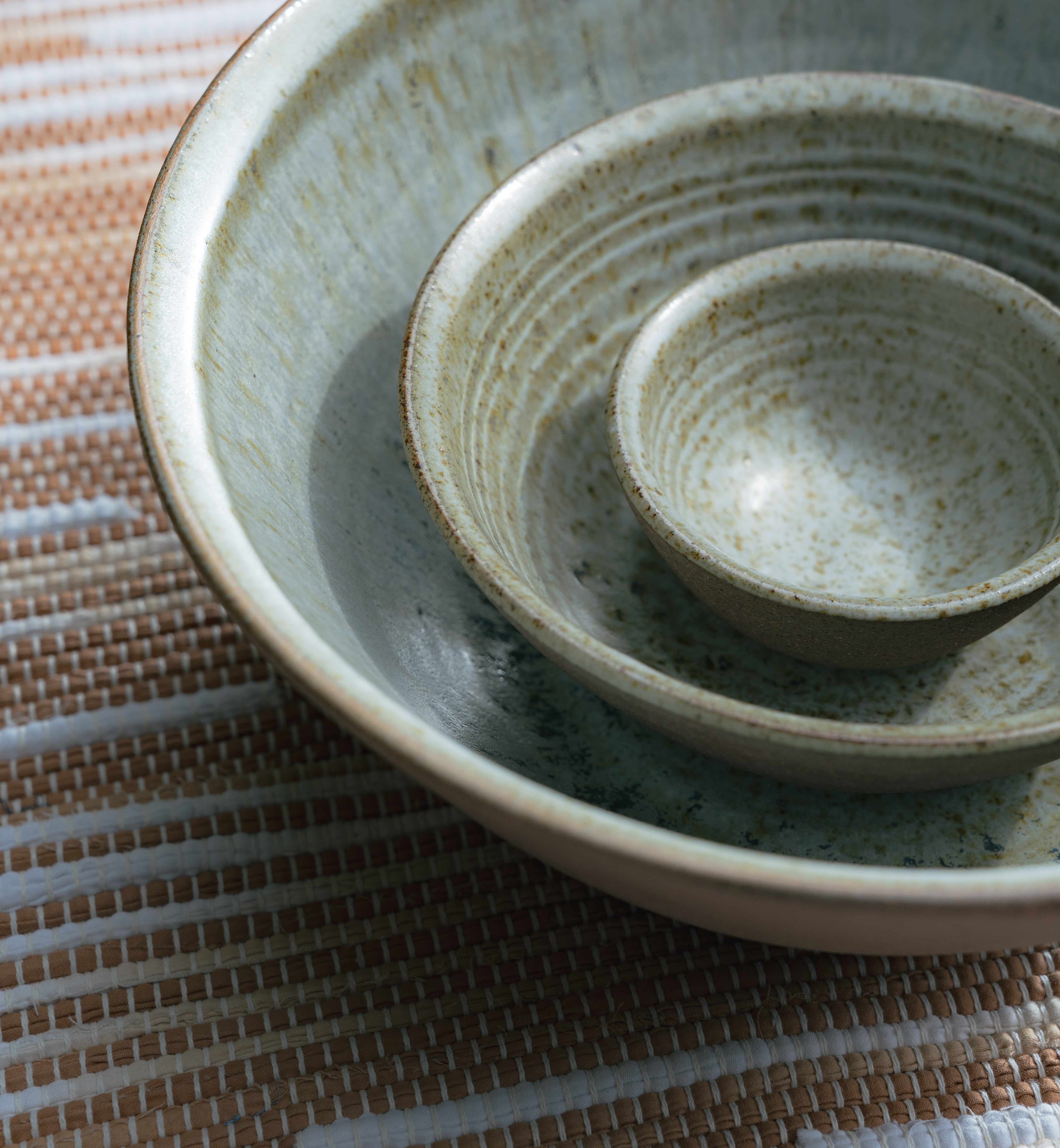 Handmade Broken Glaze Ceramic Small Bowl - ML_BG_01 | Perfect for Soups, Salads & Desserts | Unique Crackle Glaze Design for Home Dining & Gifts