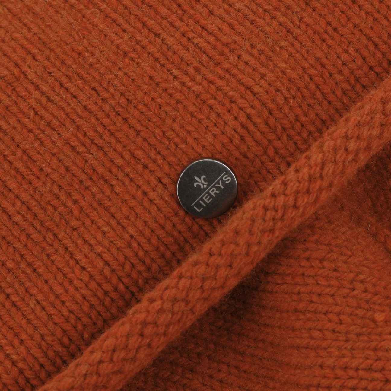 Lierys Merino Cashmere Beanie - Ultra Soft Winter Hat for Men & Women - Perfect for Skiing, Hiking & Cold Weather Activities