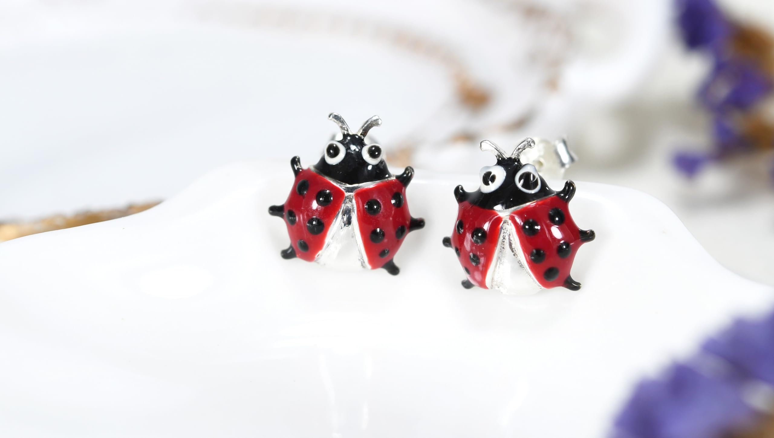 AeraVida Whimsical Ladybug Red Enamel .925 Sterling Silver Stud Earrings for Women | Cute Insect Inspired Fashion Jewelry | Perfect Gift for Birthdays, Valentine's Day & Everyday Wear