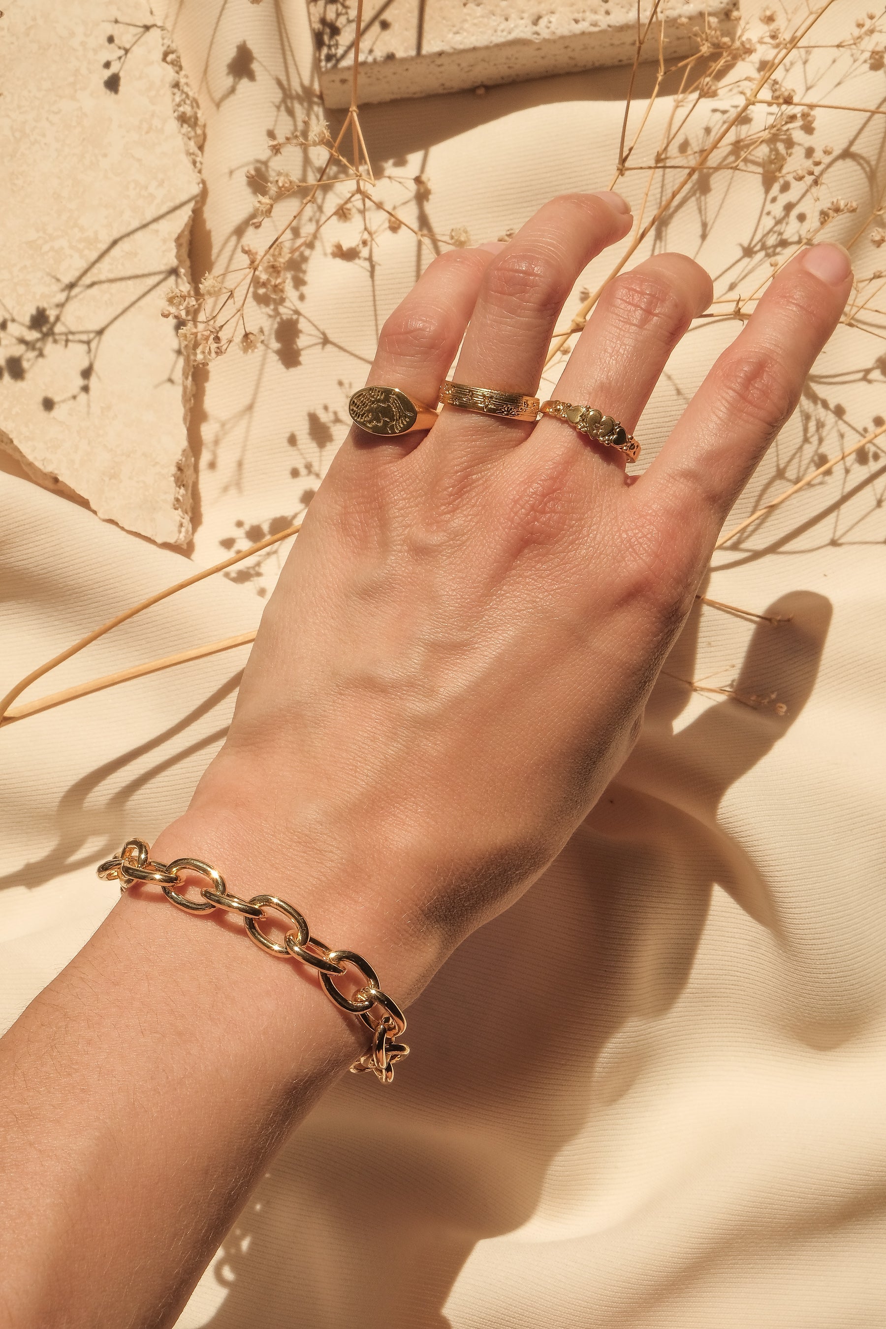 Sancia Chunky Beaded Bracelet for Women - Stylish Boho Handmade Jewelry Gift for Her - Perfect for Casual Wear, Parties & Everyday Fashion Accessories