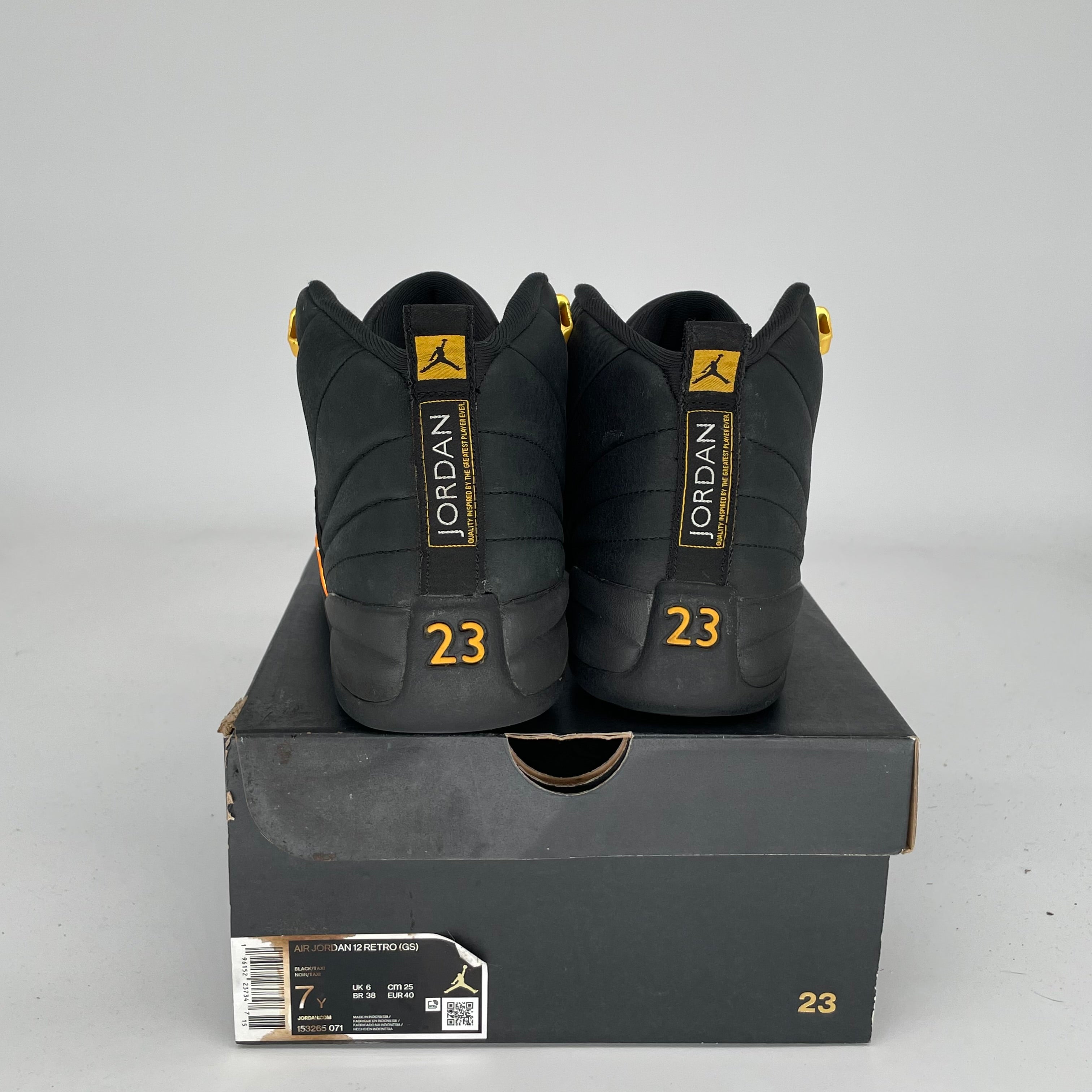 Original Air Jordan 12 Retro 'Black Taxi' Basketball Shoes - Size 7Y (153265-071) | Men's & Kids' Sneakers for Sports, Casual Wear & Street Fashion