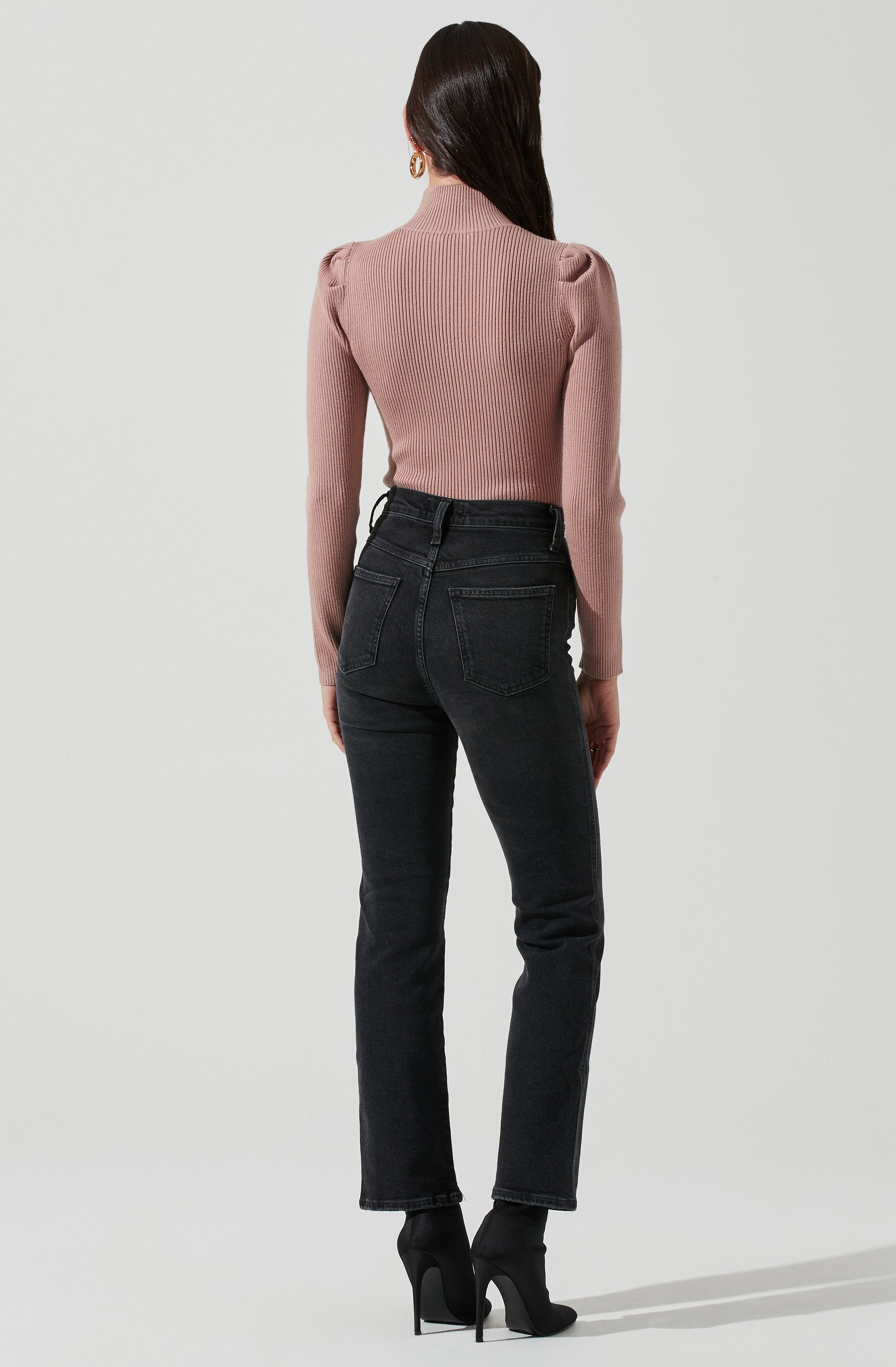 Stylish Front Cutout Long Sleeve Sweater Bodysuit for Women - Trendy Fall Winter Layering Piece for Date Night & Office Wear
