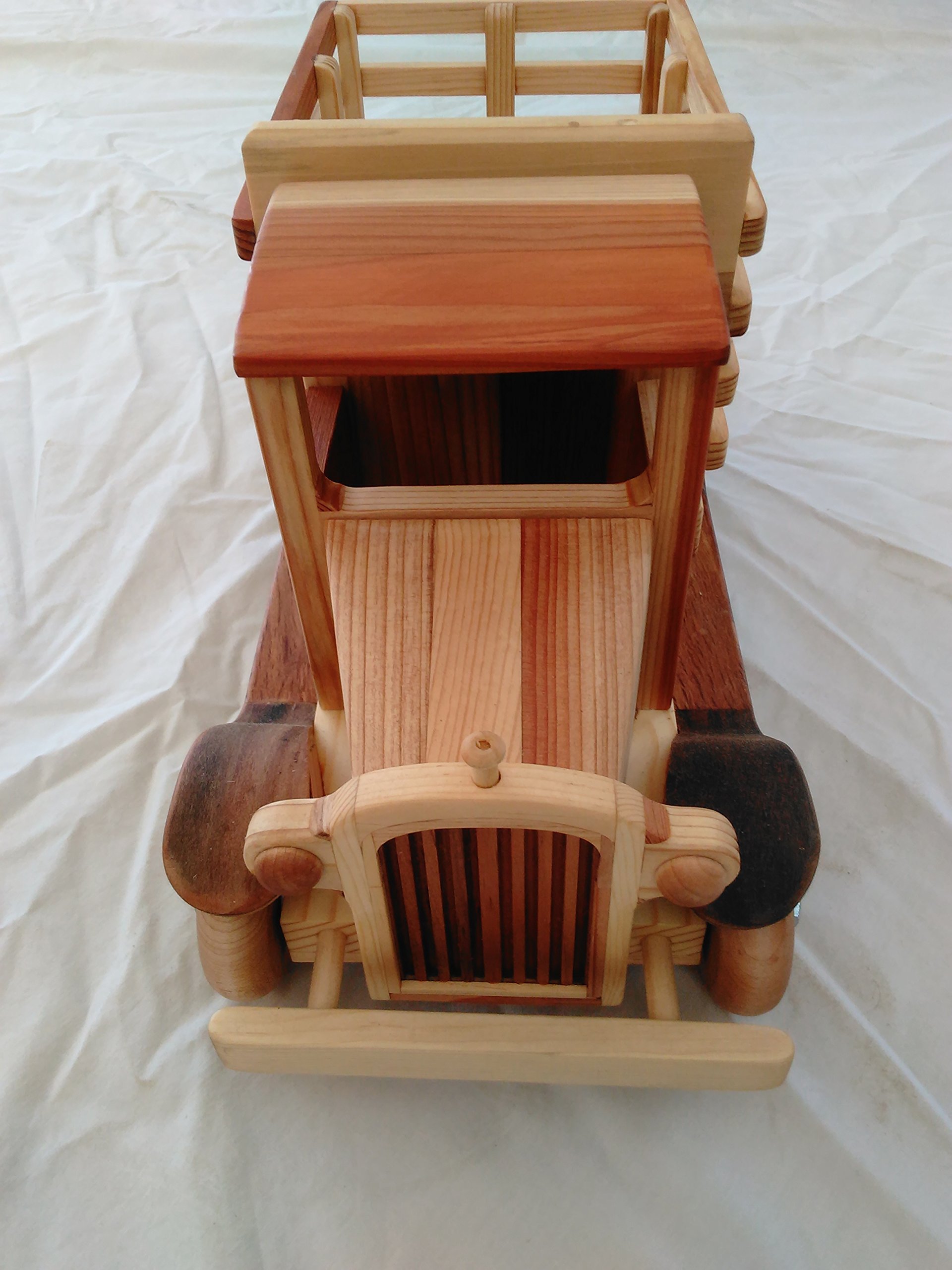 Wooden Early Learning Toy Stake Bed Truck for Kids - Educational Construction Vehicle Playset for Toddlers & Preschoolers - Perfect for Imaginative Play, Construction Themed Parties & STEM Learning Activities