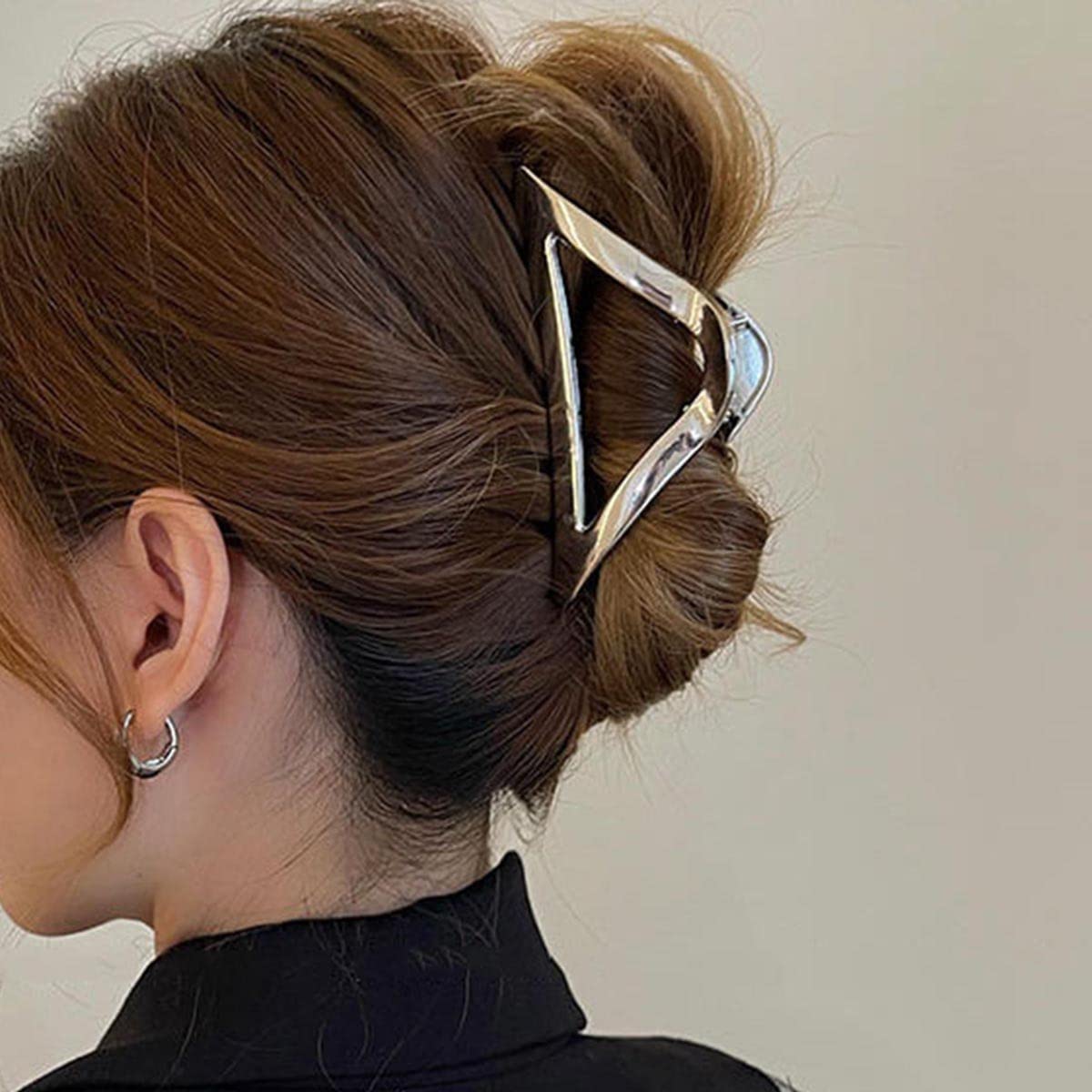 Juneyemo Gold & Silver Metal Hair Claw Clips for Women - Large Hair Clamps for Thick Hair, Shark Hair Clips (2PCS) - Perfect for Updos, Ponytails & Everyday Hairstyles