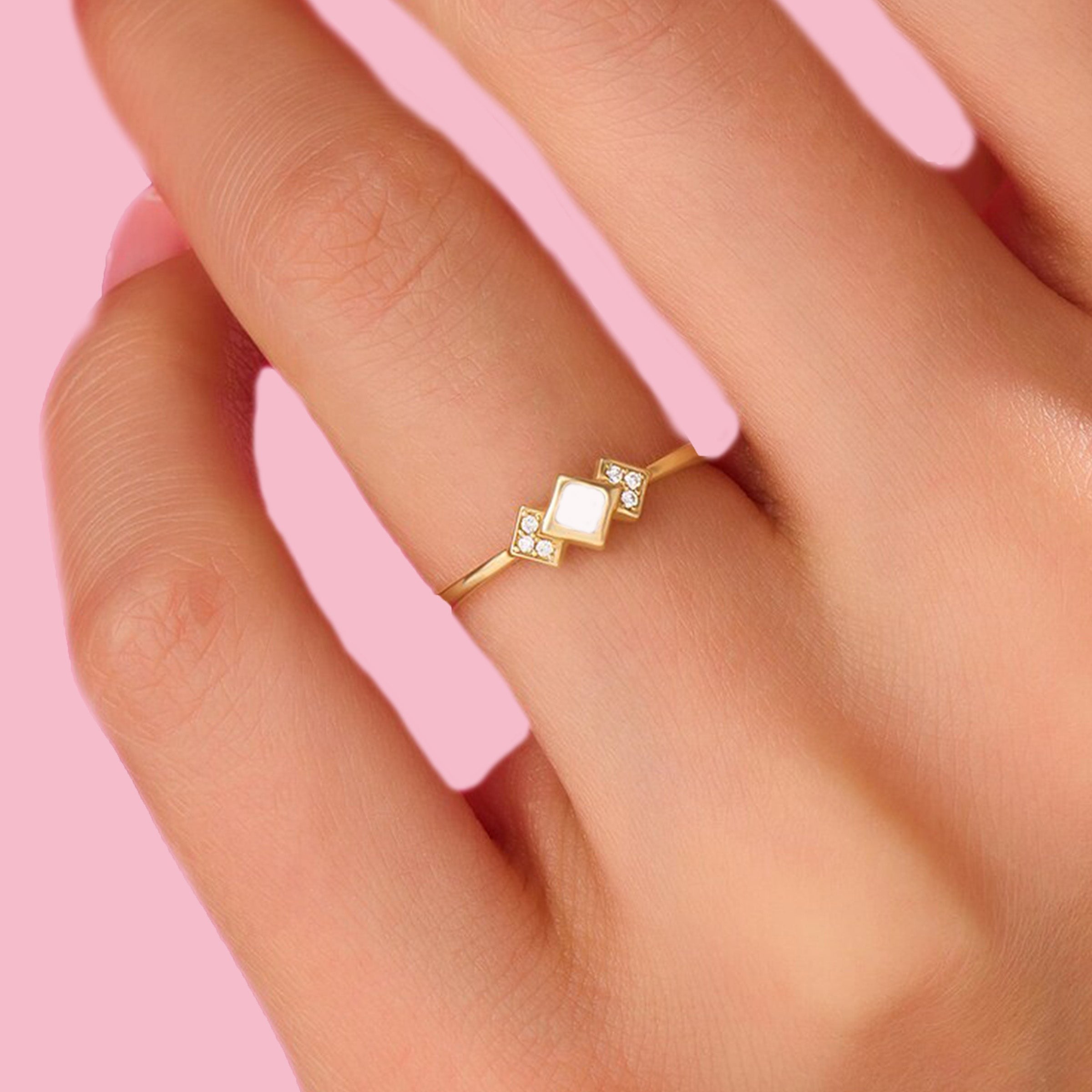 Radiant Nurture Breastmilk Ring - Keepsake Jewelry for Nursing Moms | Perfect Mother's Gift & Breastfeeding Memorial