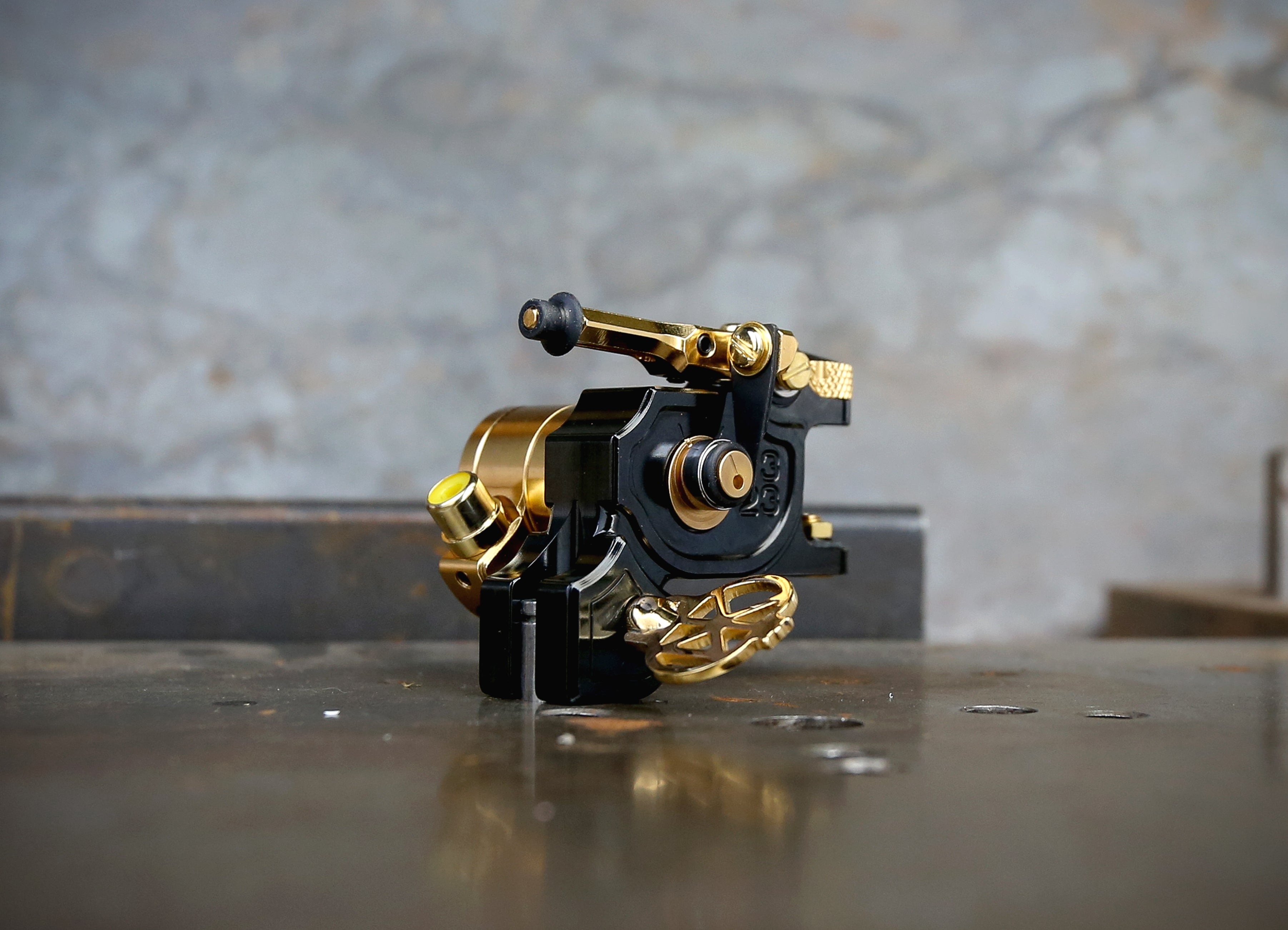 Dan Kubin V3/23 Sidewinder Black Gold RCA Cable - High Performance Audio Connector for Home Theater, Studio Equipment & Professional Sound Systems