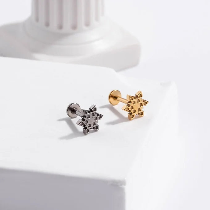 16G Cartilage Titanium Earrings - Snowflake & Arrow Stud Earrings for Women | Hypoallergenic Body Jewelry | Perfect for Piercing, Daily Wear & Gift Giving | HSPJ543